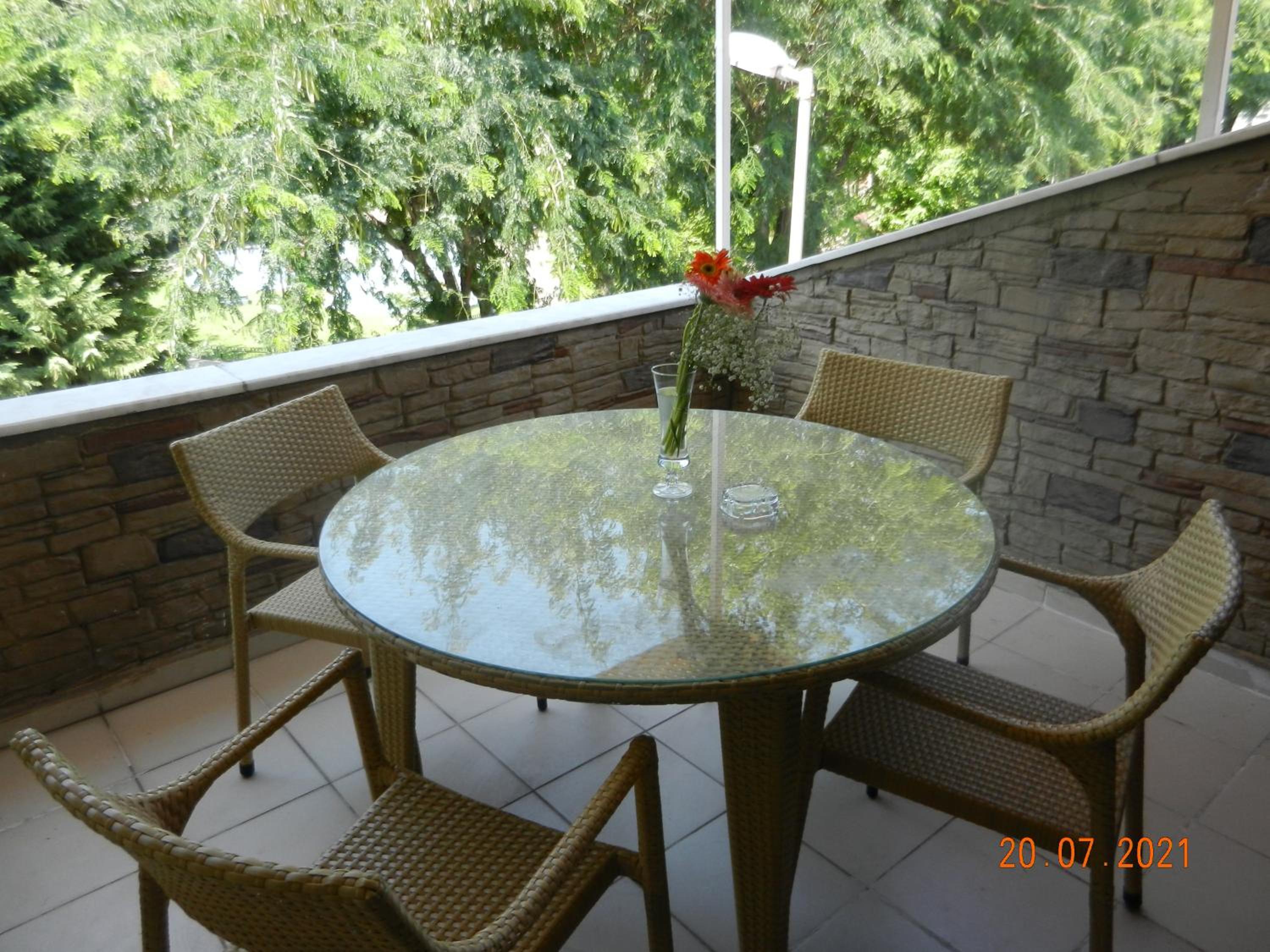 Deluxe Double Room with Balcony photo 2