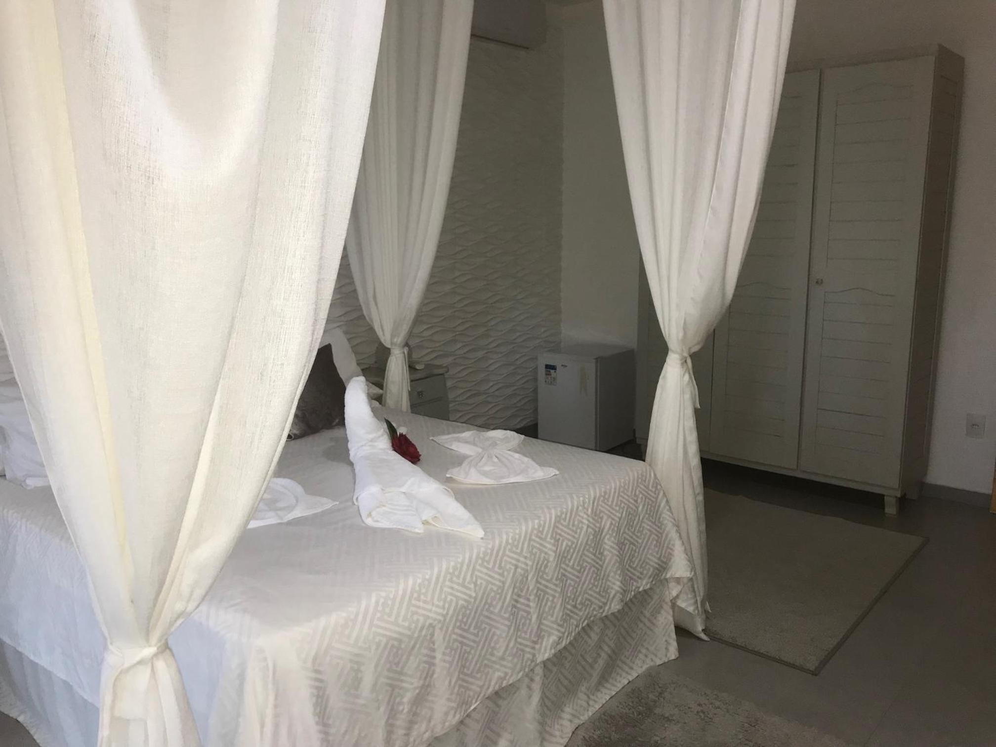 Standard Suite - Photo 6