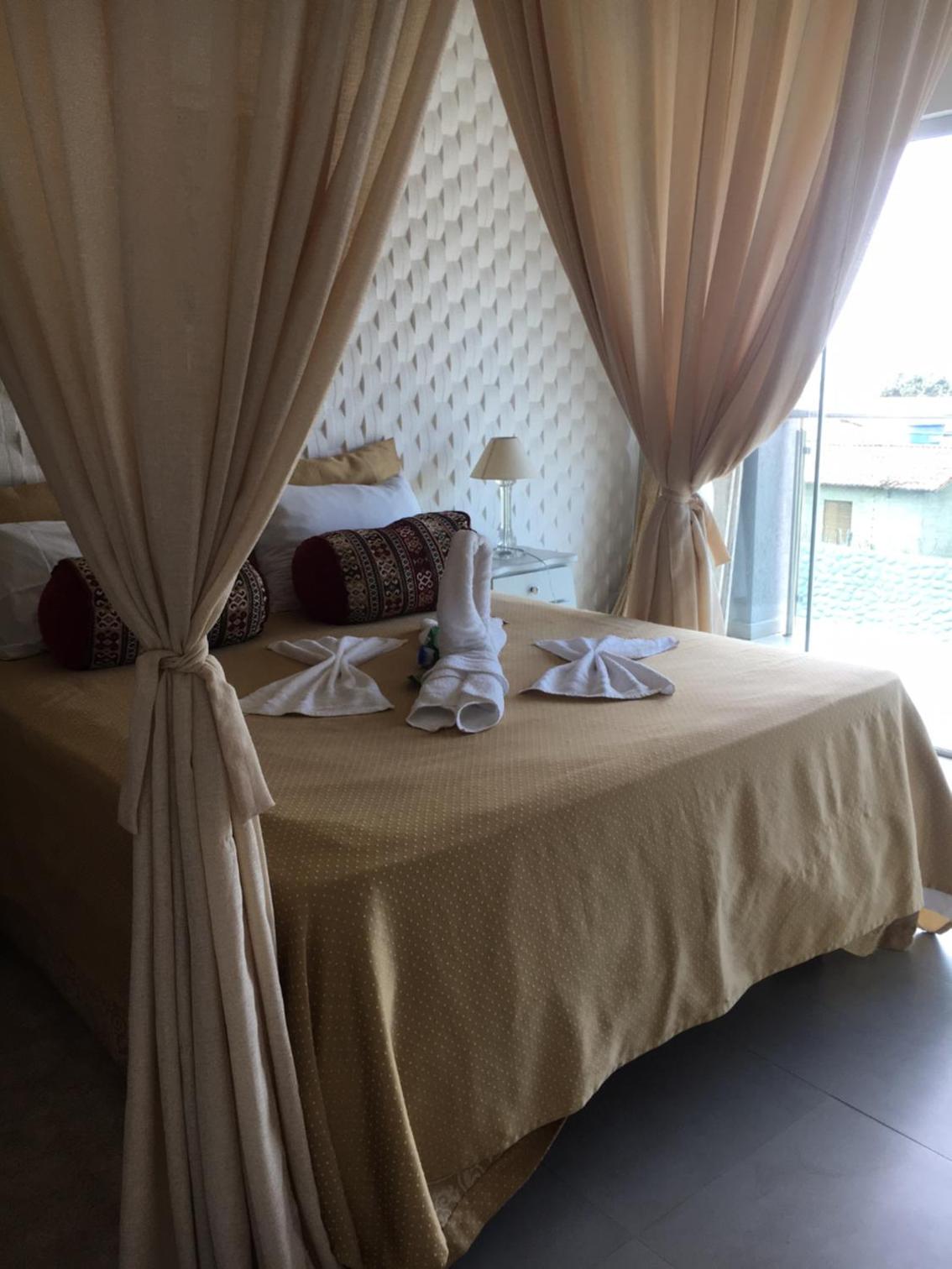 Suite with Balcony - Photo 5