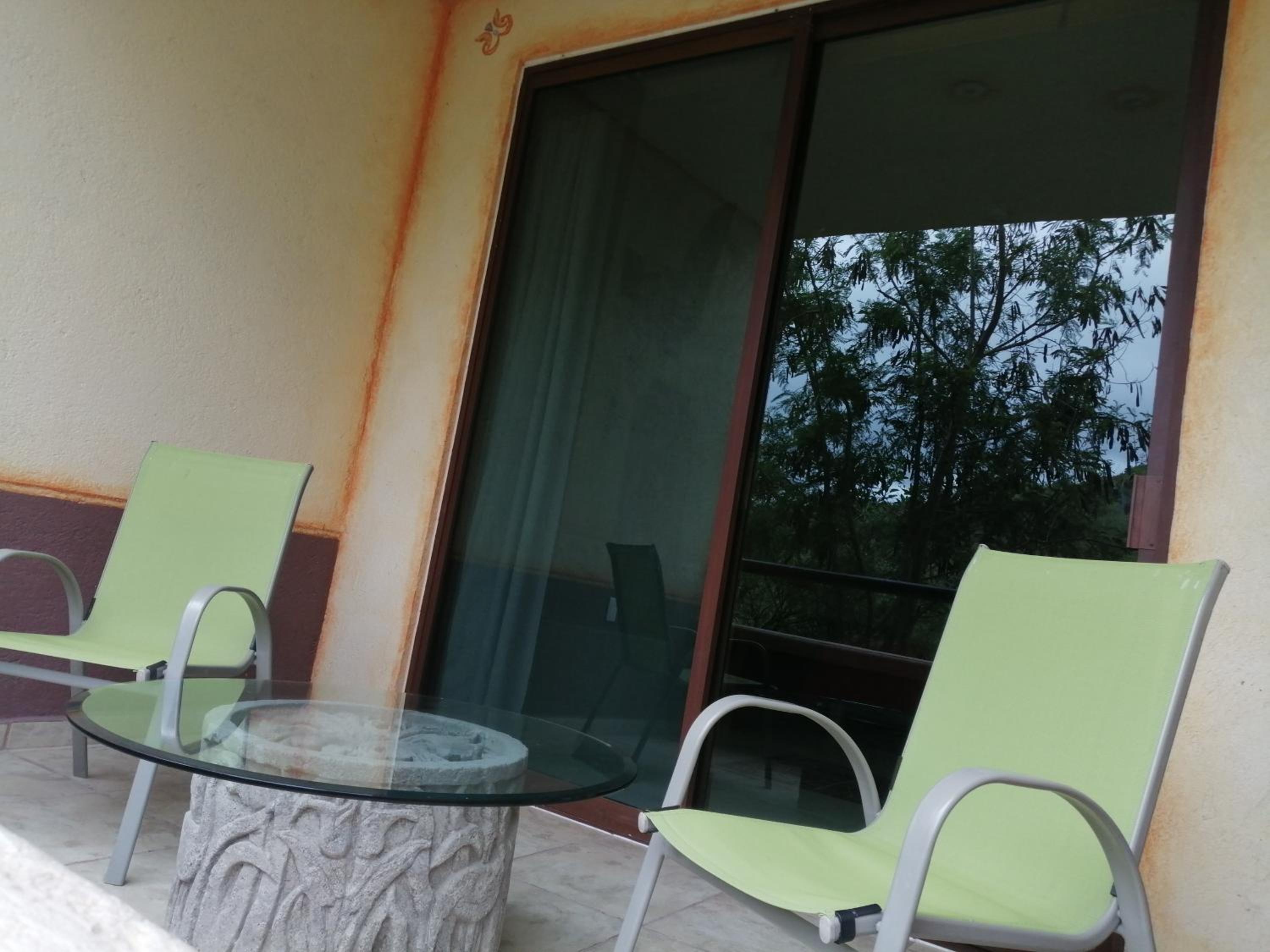 Family Suite - Photo 11