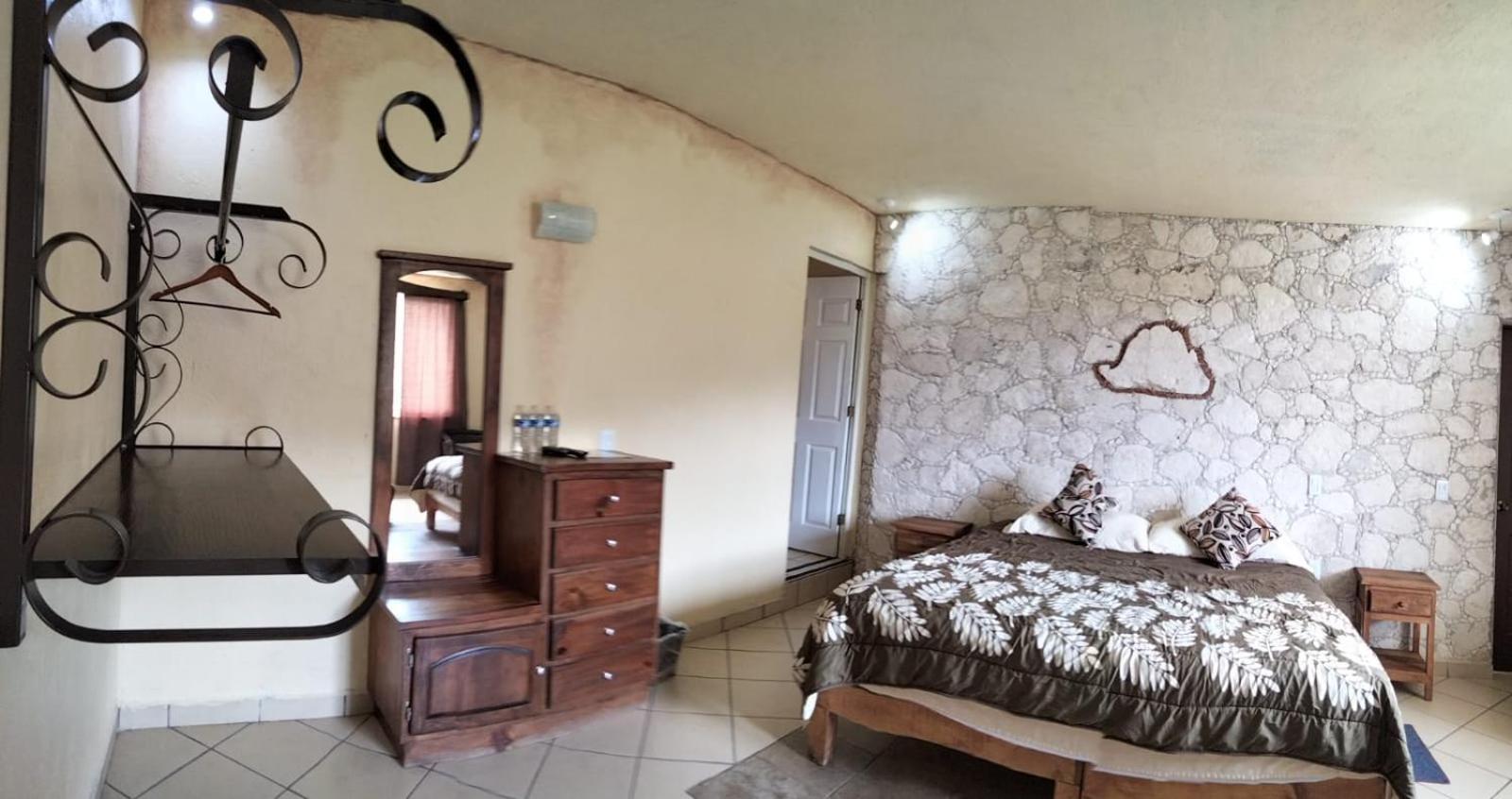 Family Suite - Photo 7