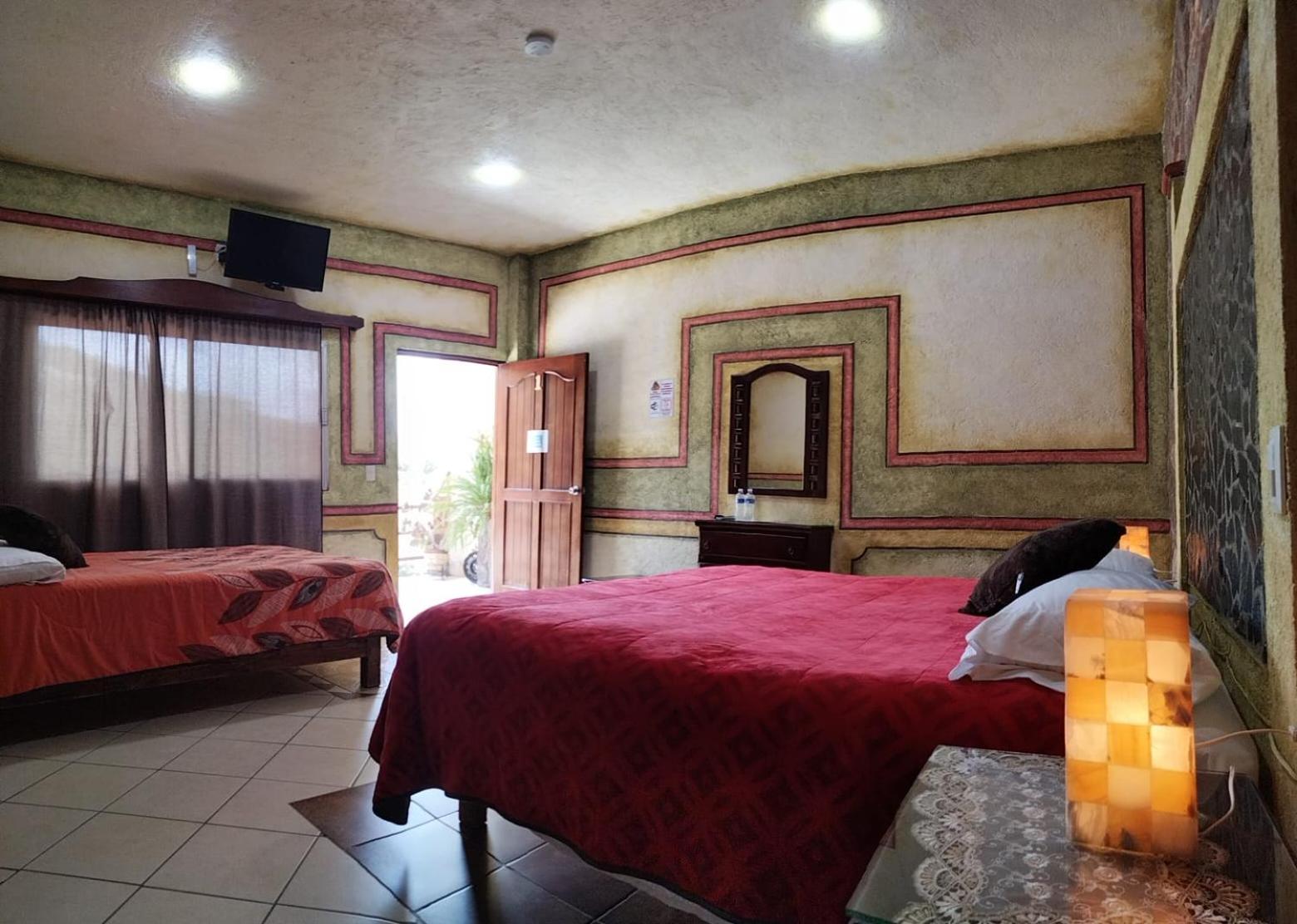 Family Suite - Photo 2