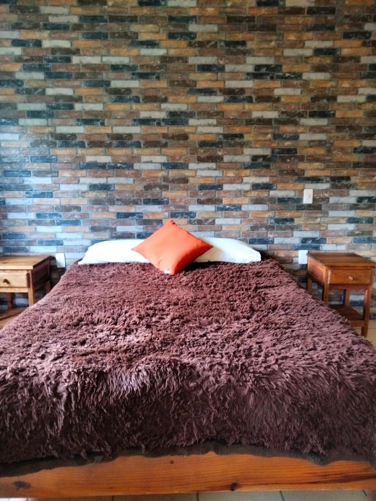 Double Room - Photo 5