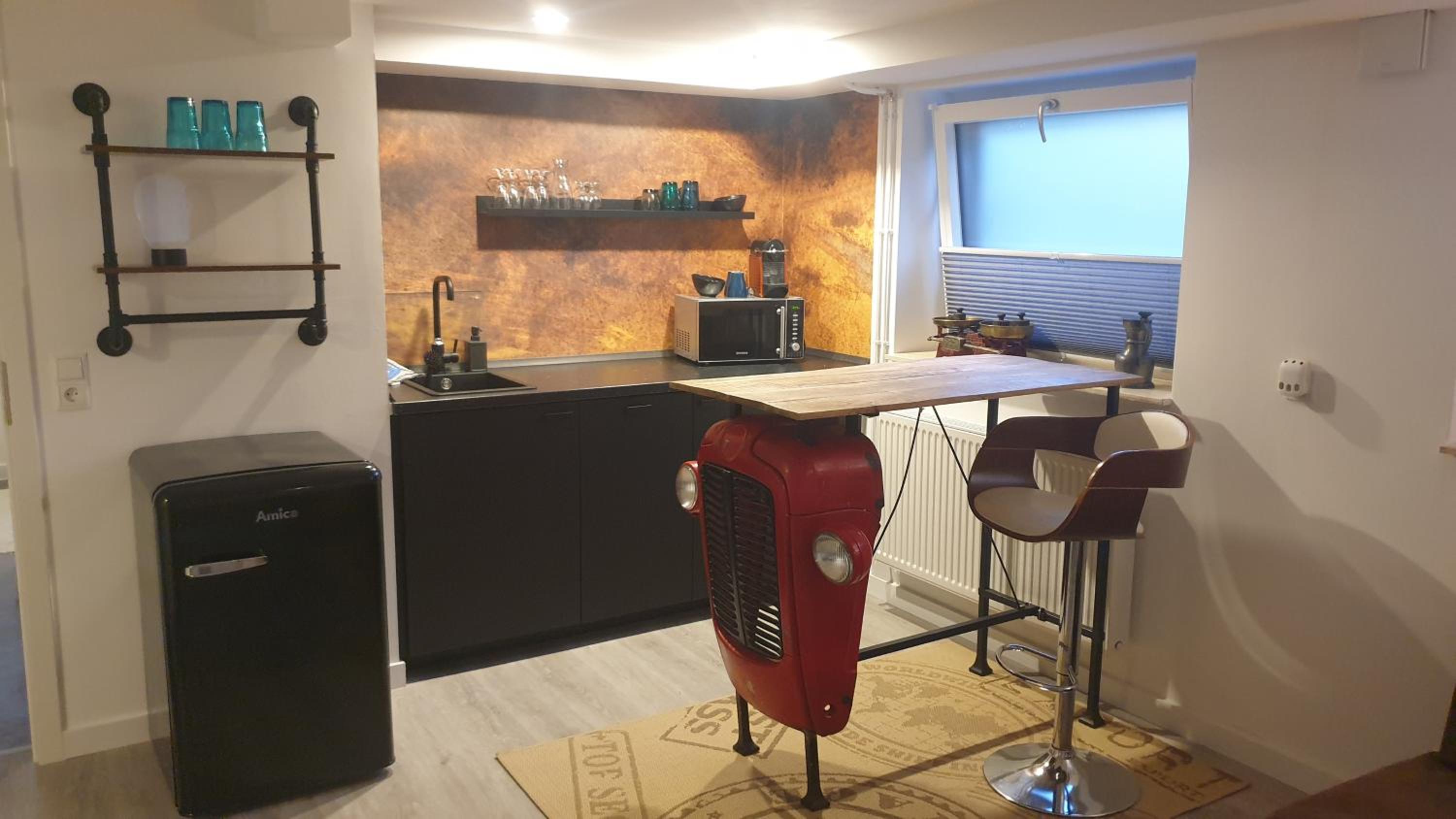 One-Bedroom Apartment - Photo 24