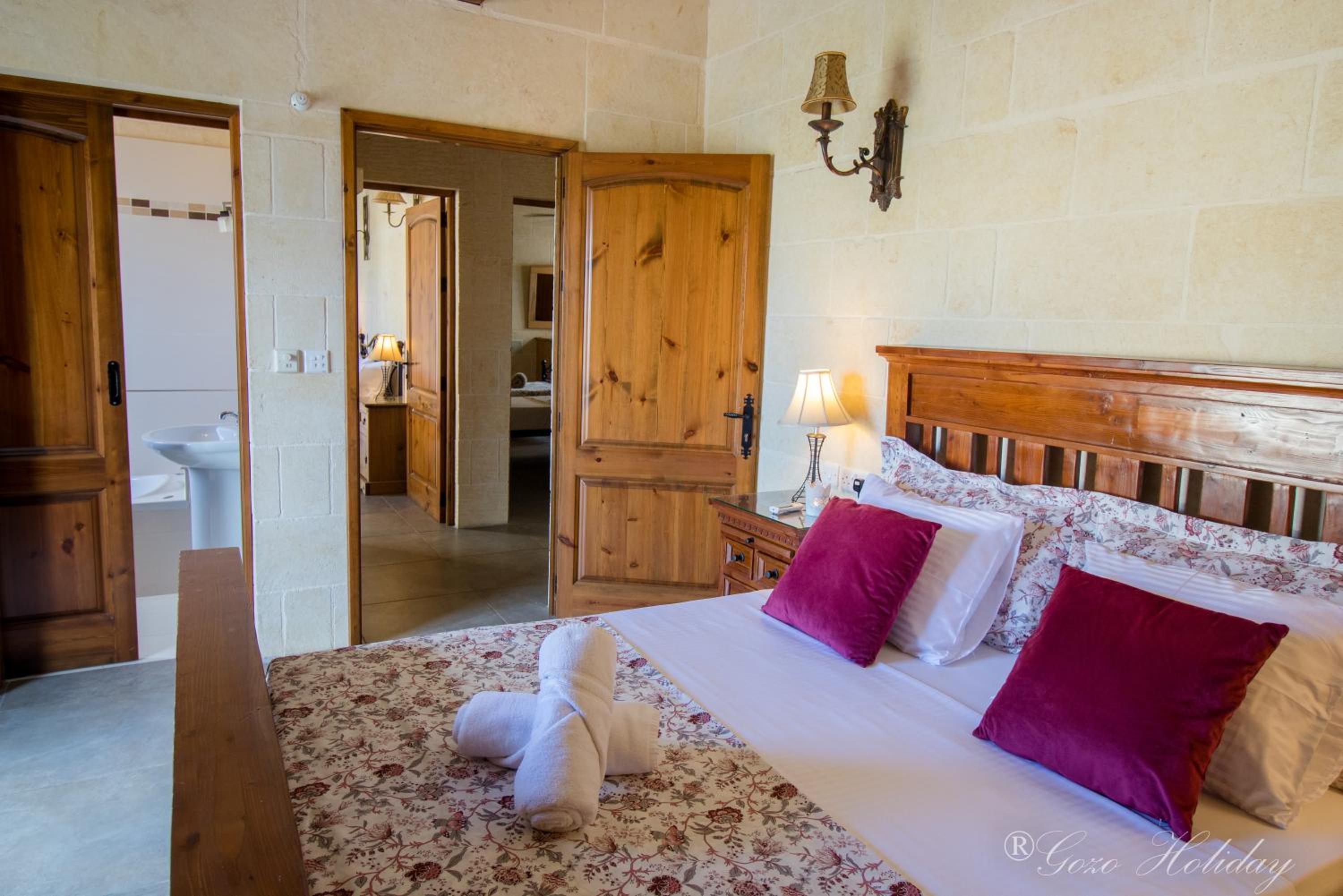 Double Room photo 3