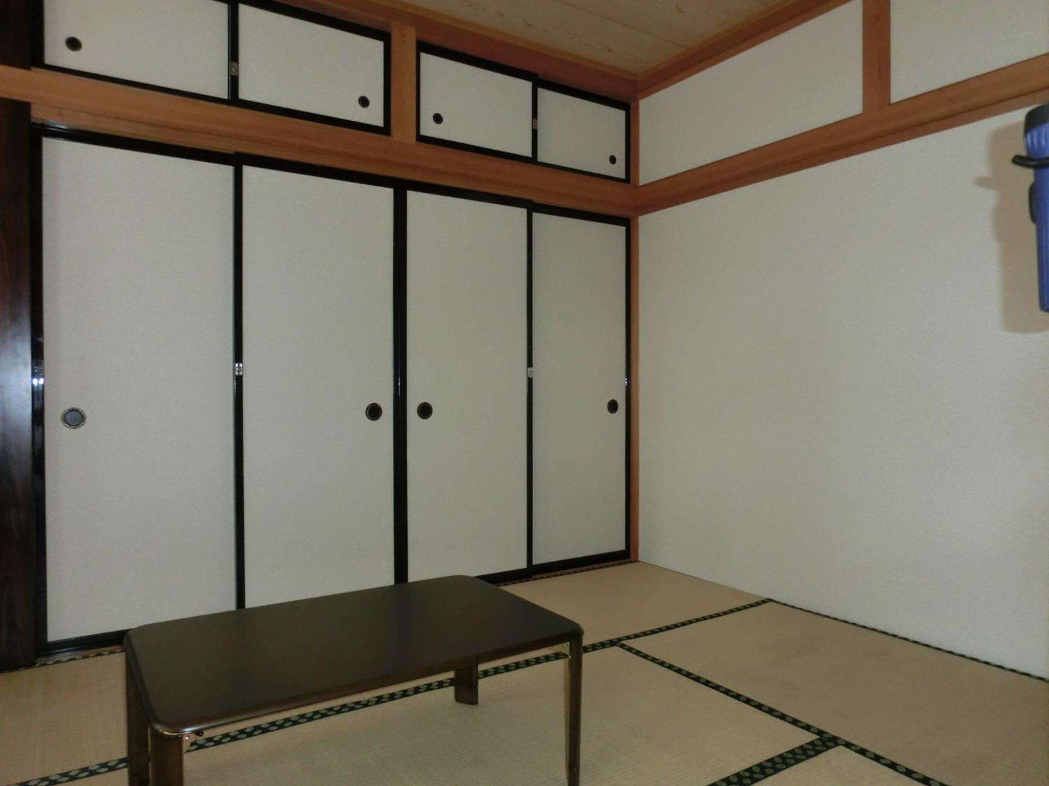 Japanese-Style Superior Room with Shared Bathroom photo 1