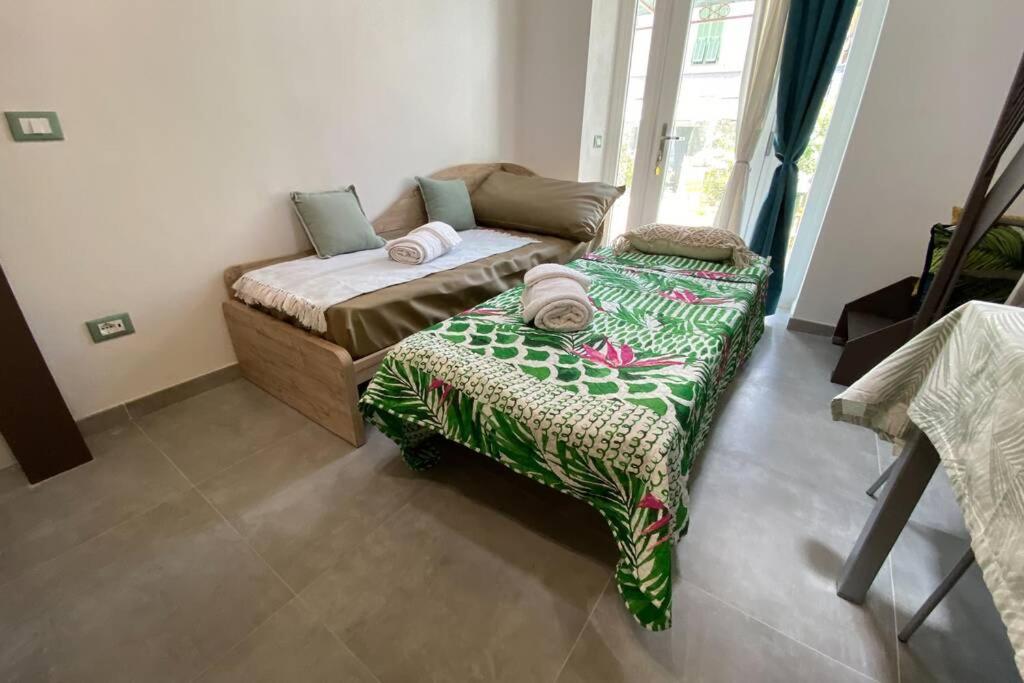 One-Bedroom Apartment - Photo 7