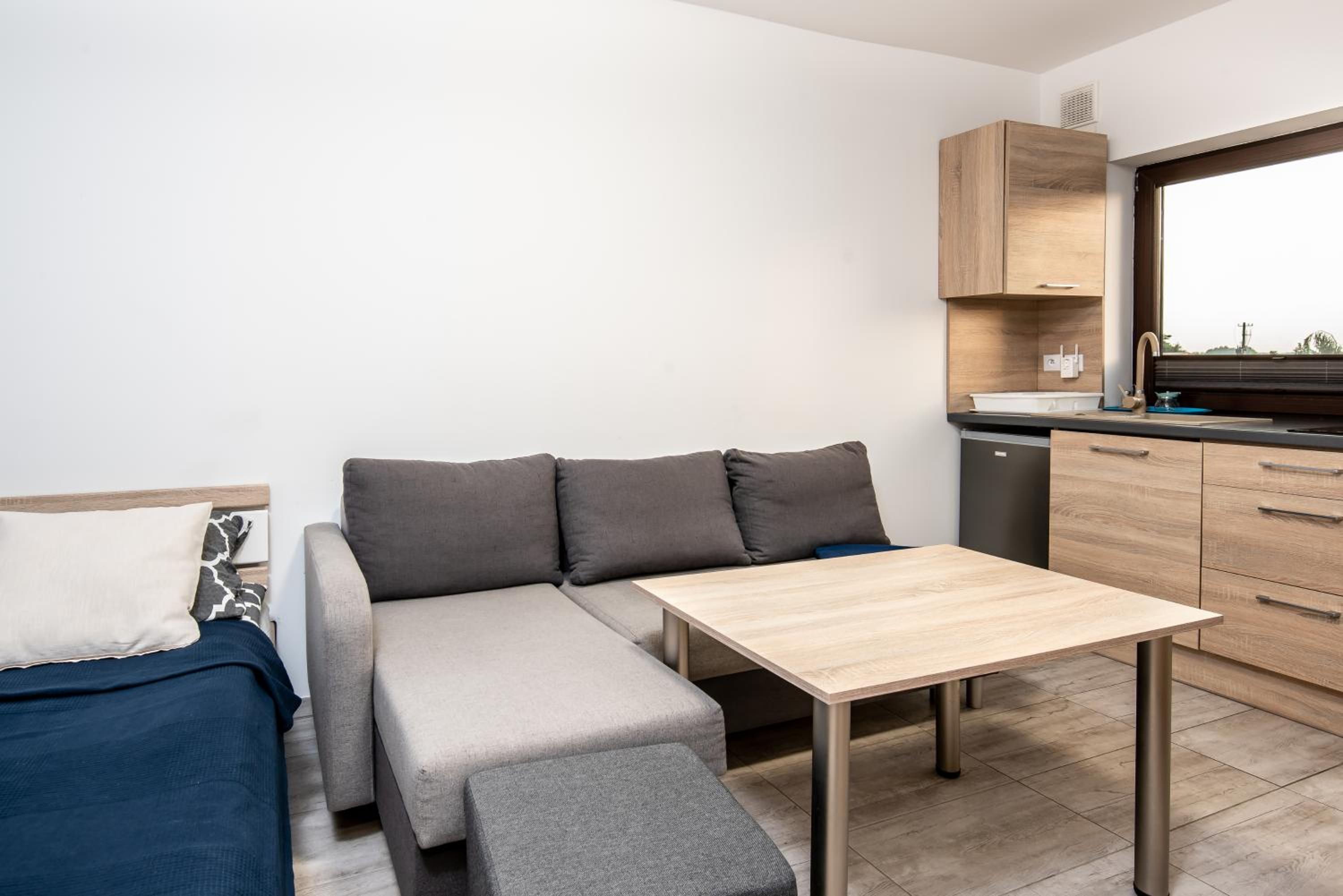 Apartment - Ground Floor photo 3