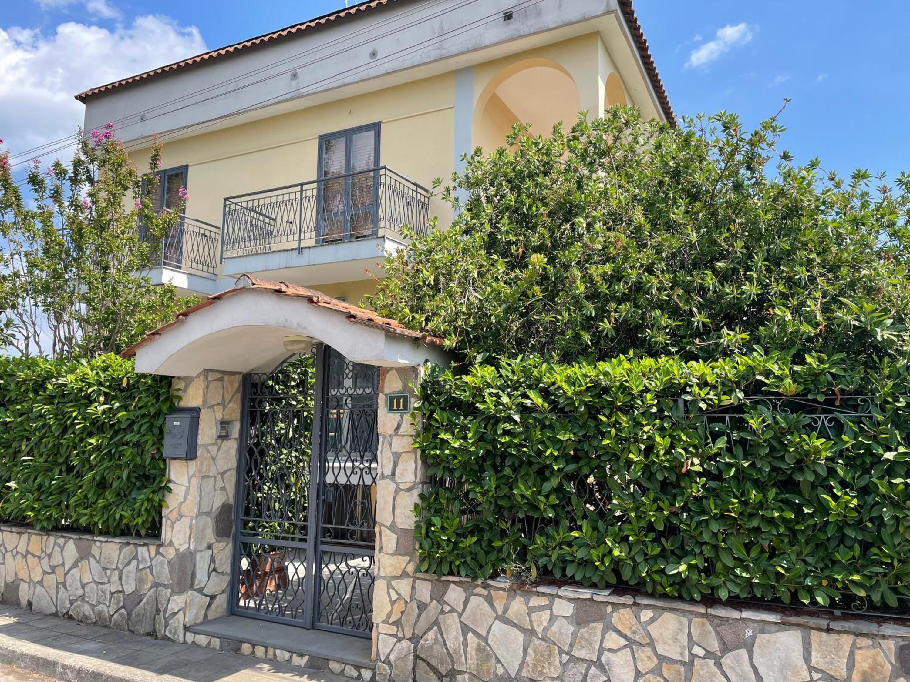 Four-Bedroom House - Photo 41