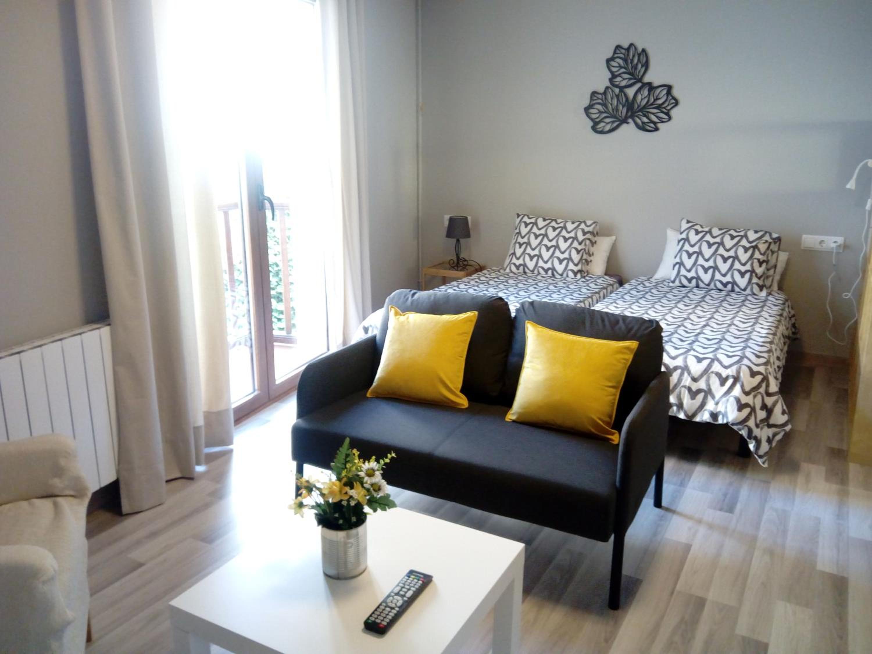 Casa adosada de tres habitaciones