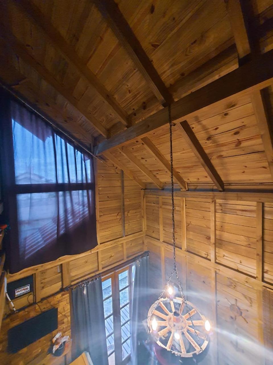 One-Bedroom House photo 1
