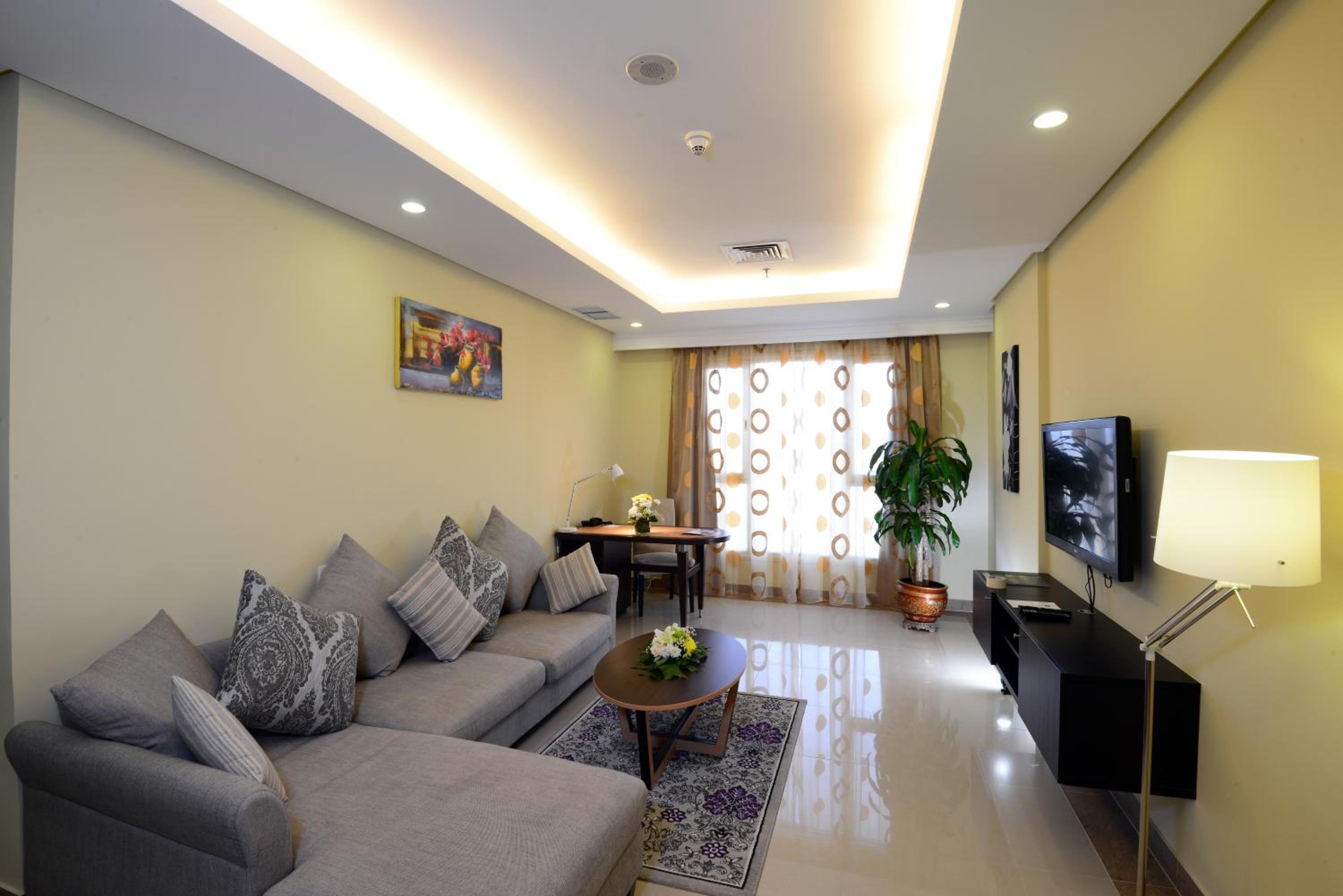 Two-Bedroom Apartment - Photo 3