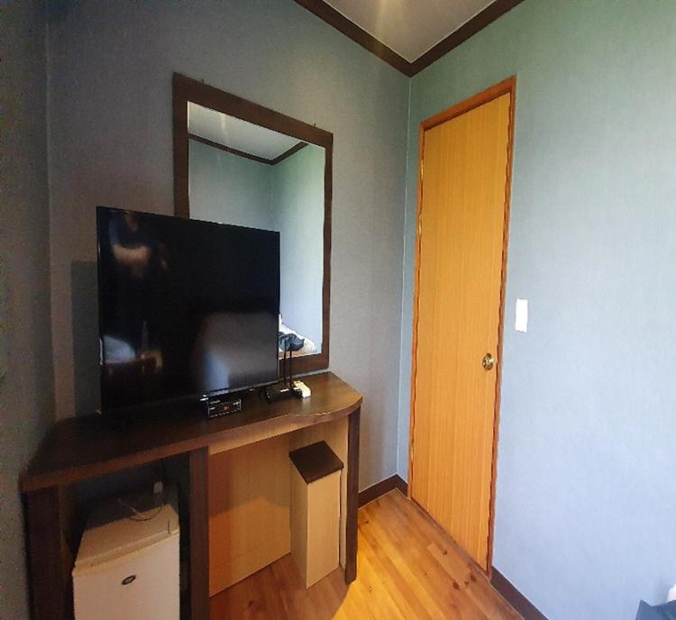 Standard Double Room - Photo 1