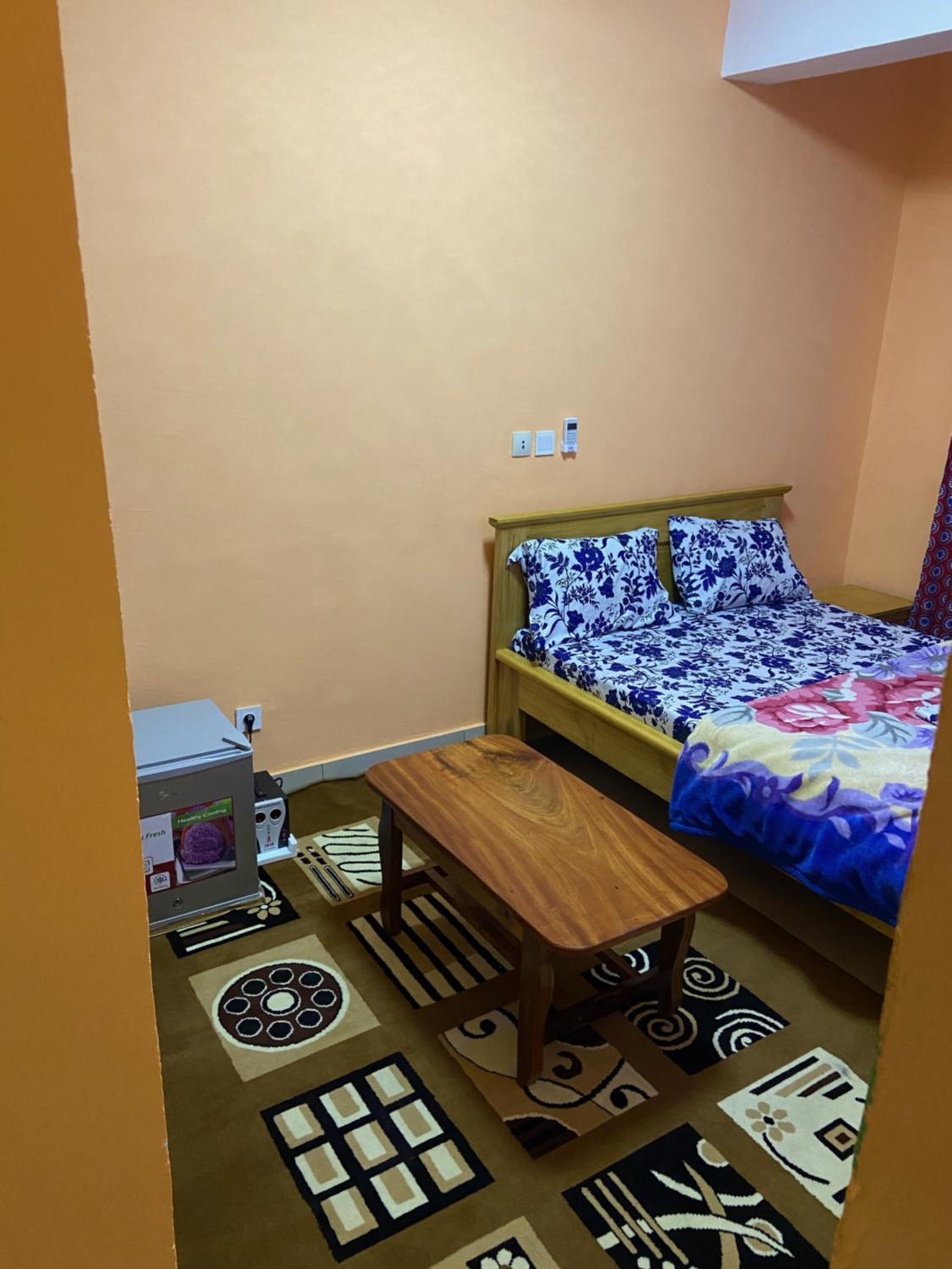 Large Single Room photo 3