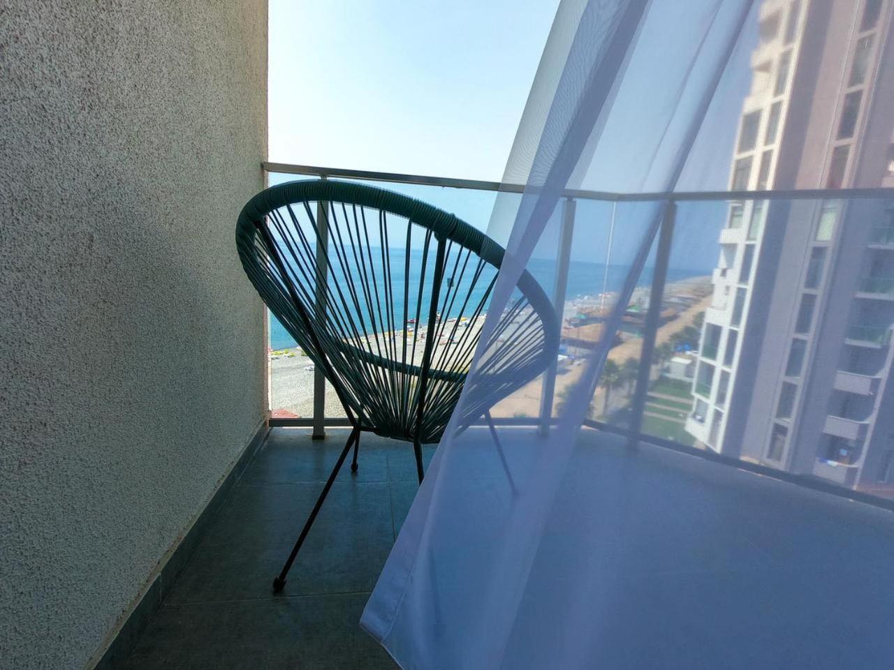 Deluxe Double Room with Sea View - Photo 9