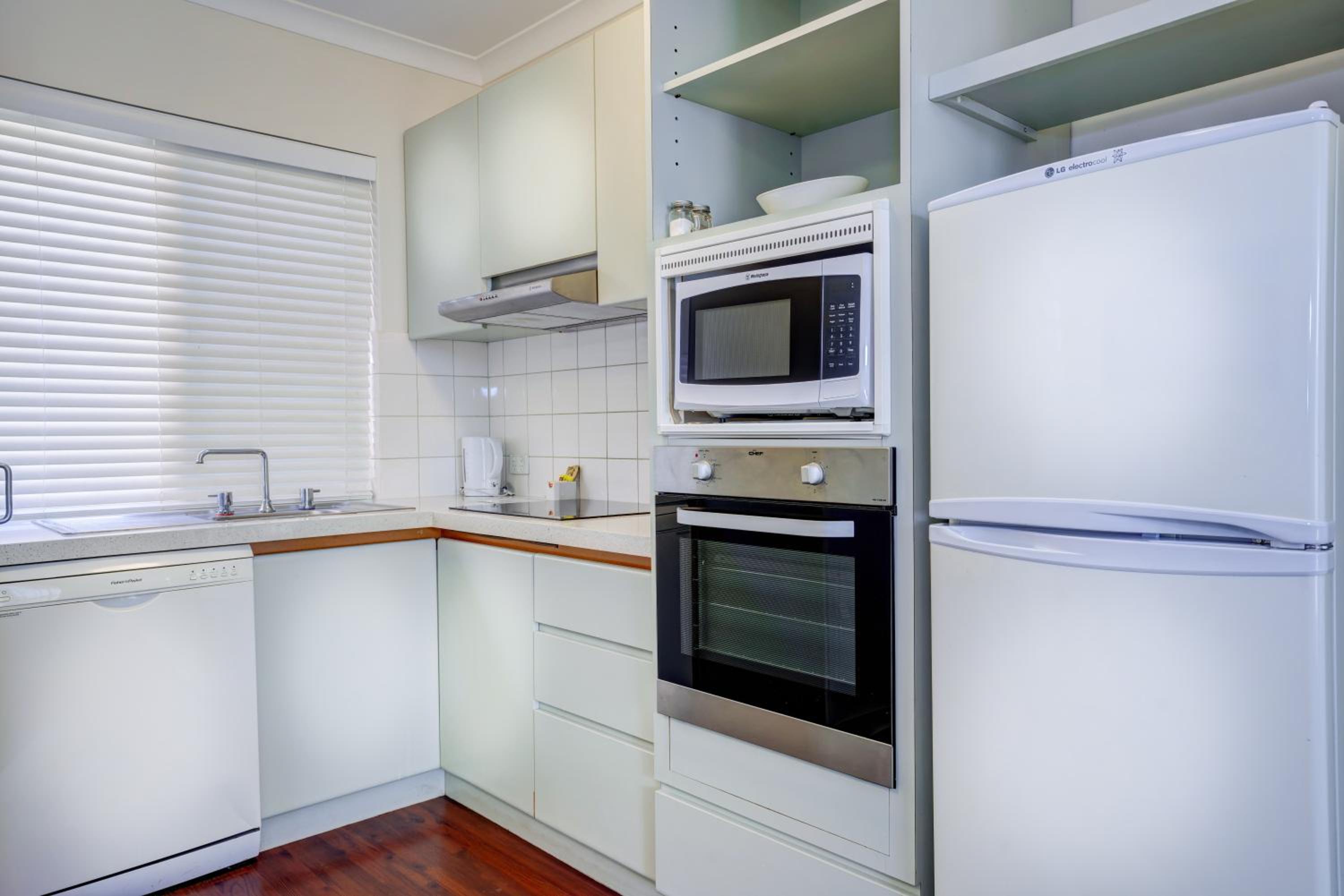 One-Bedroom Apartment thumbnail 5