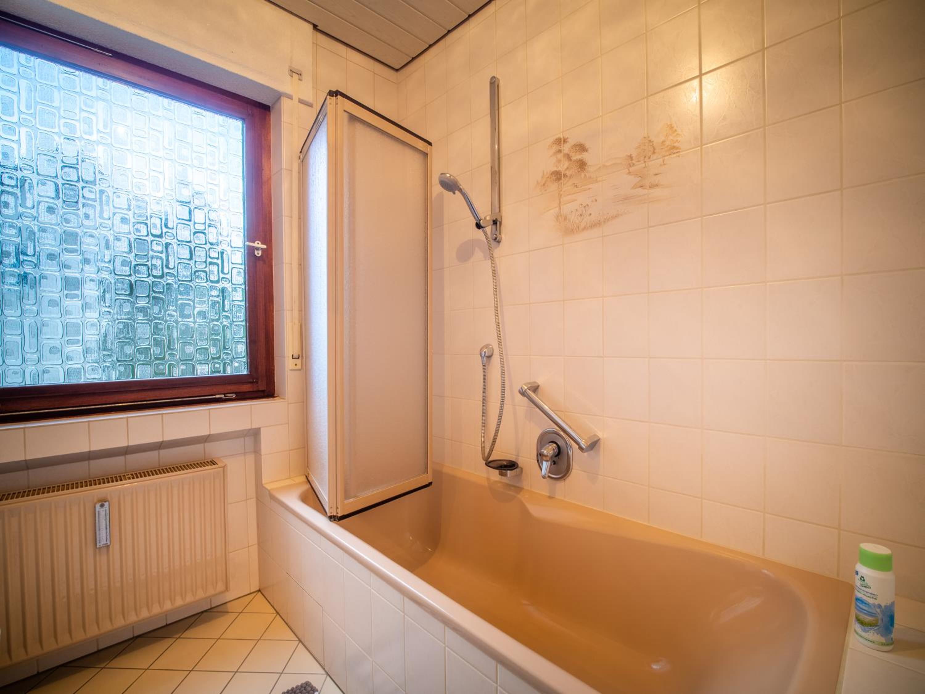 Two-Bedroom Apartment - Photo 18