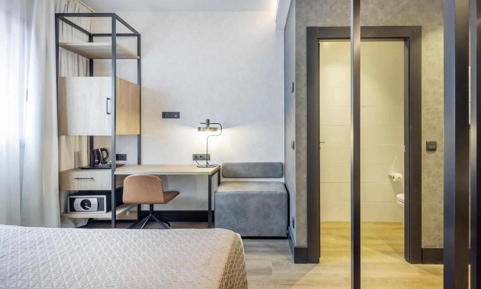 Single Room - Photo 7