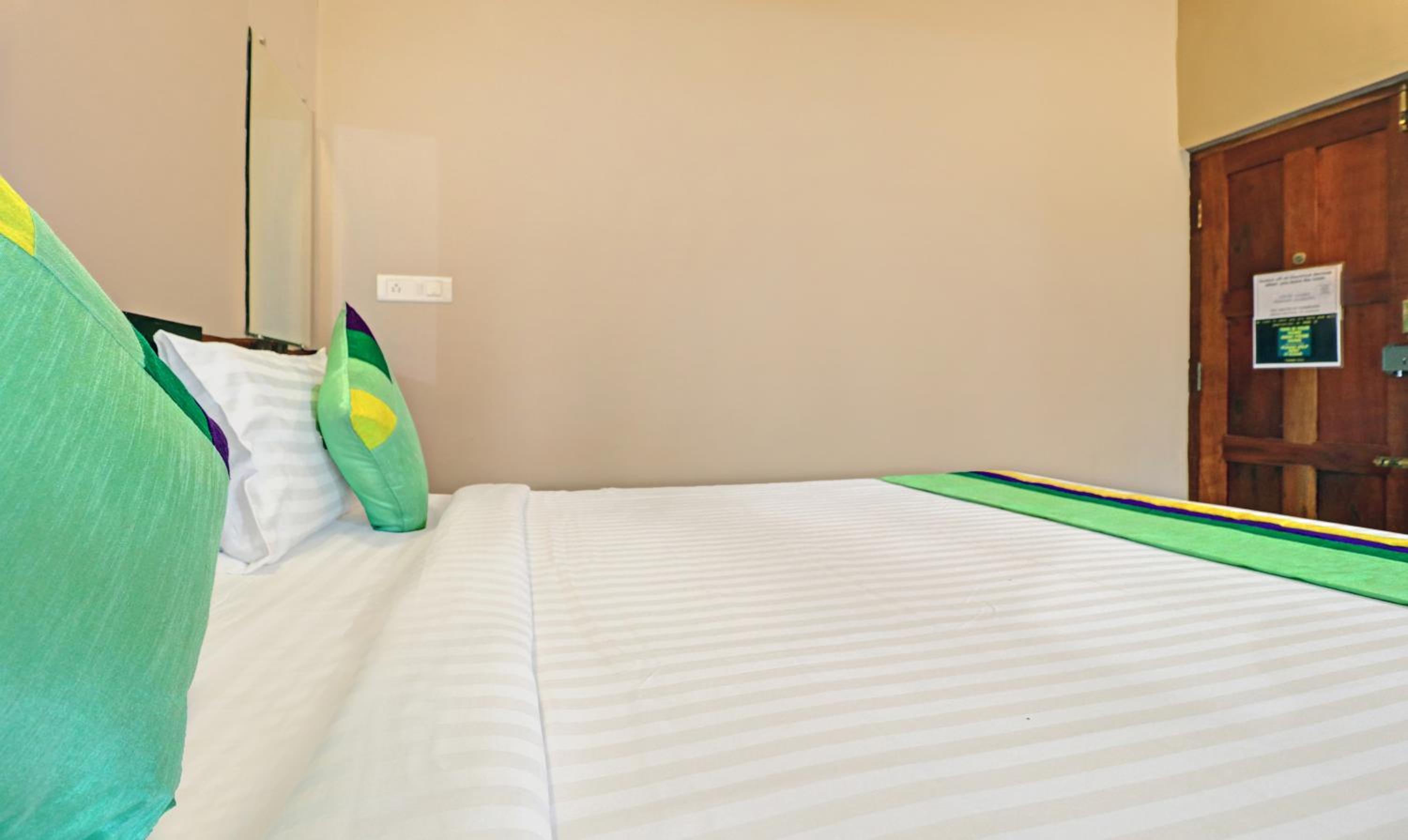 Standard Room - Photo 14