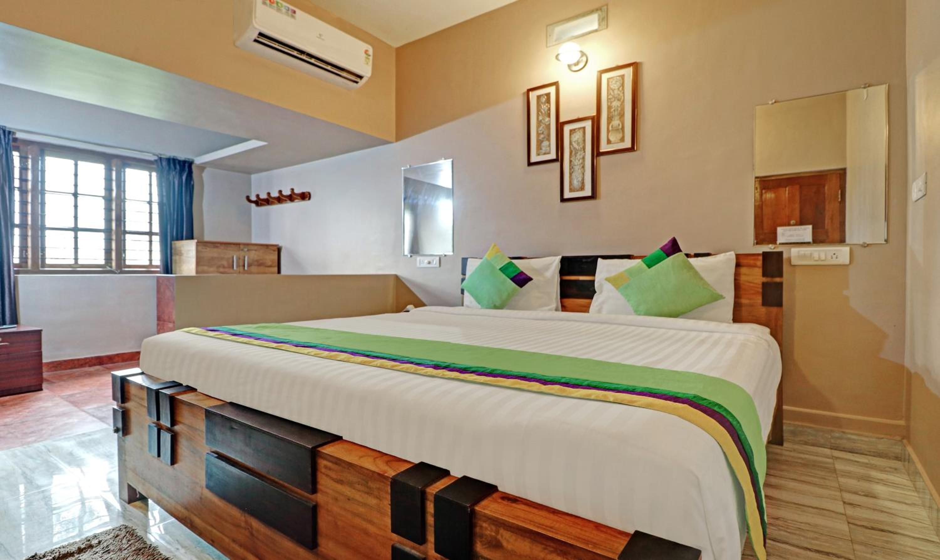 Standard Room - Photo 13