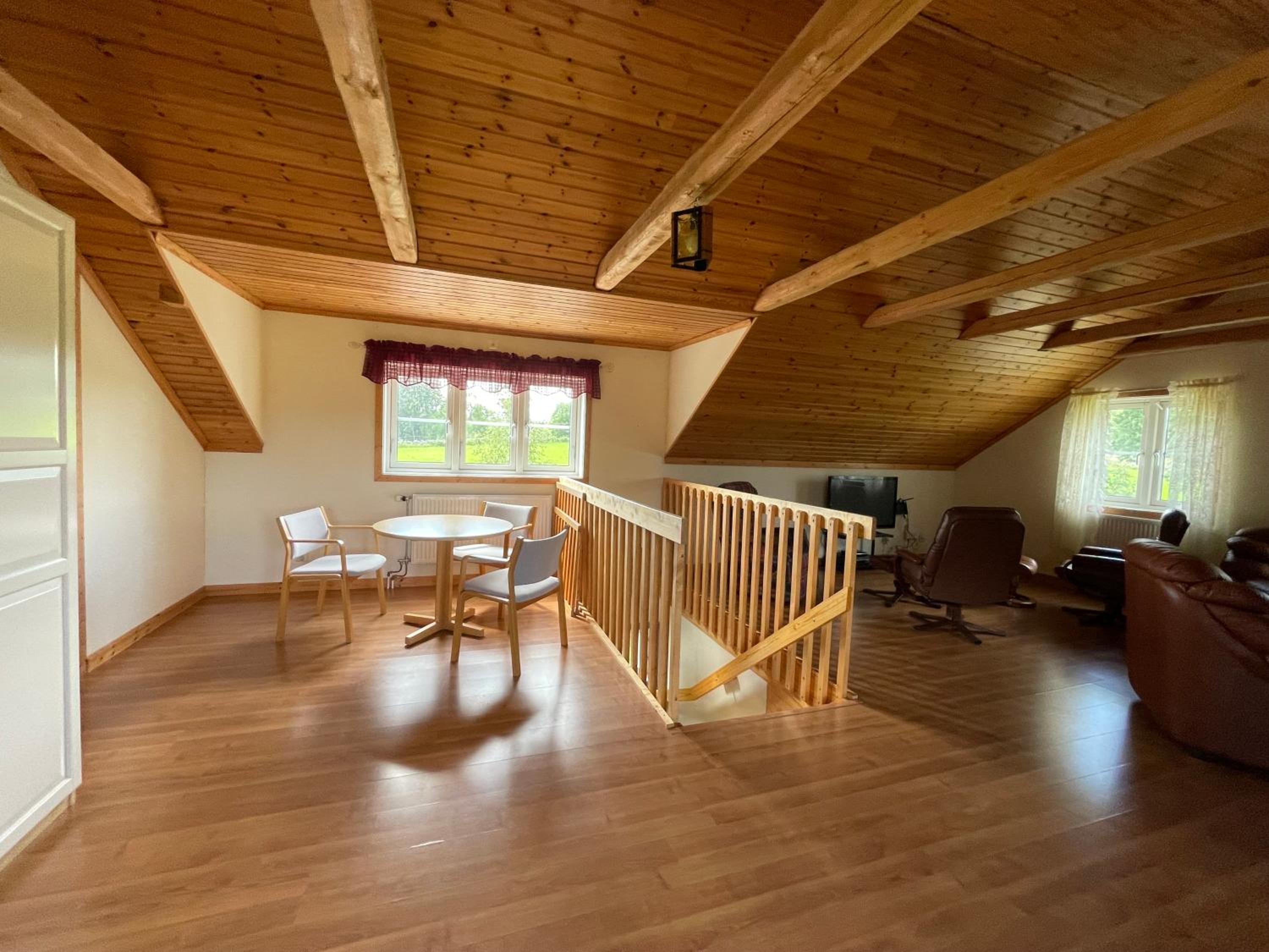 Four-Bedroom House - Photo 15