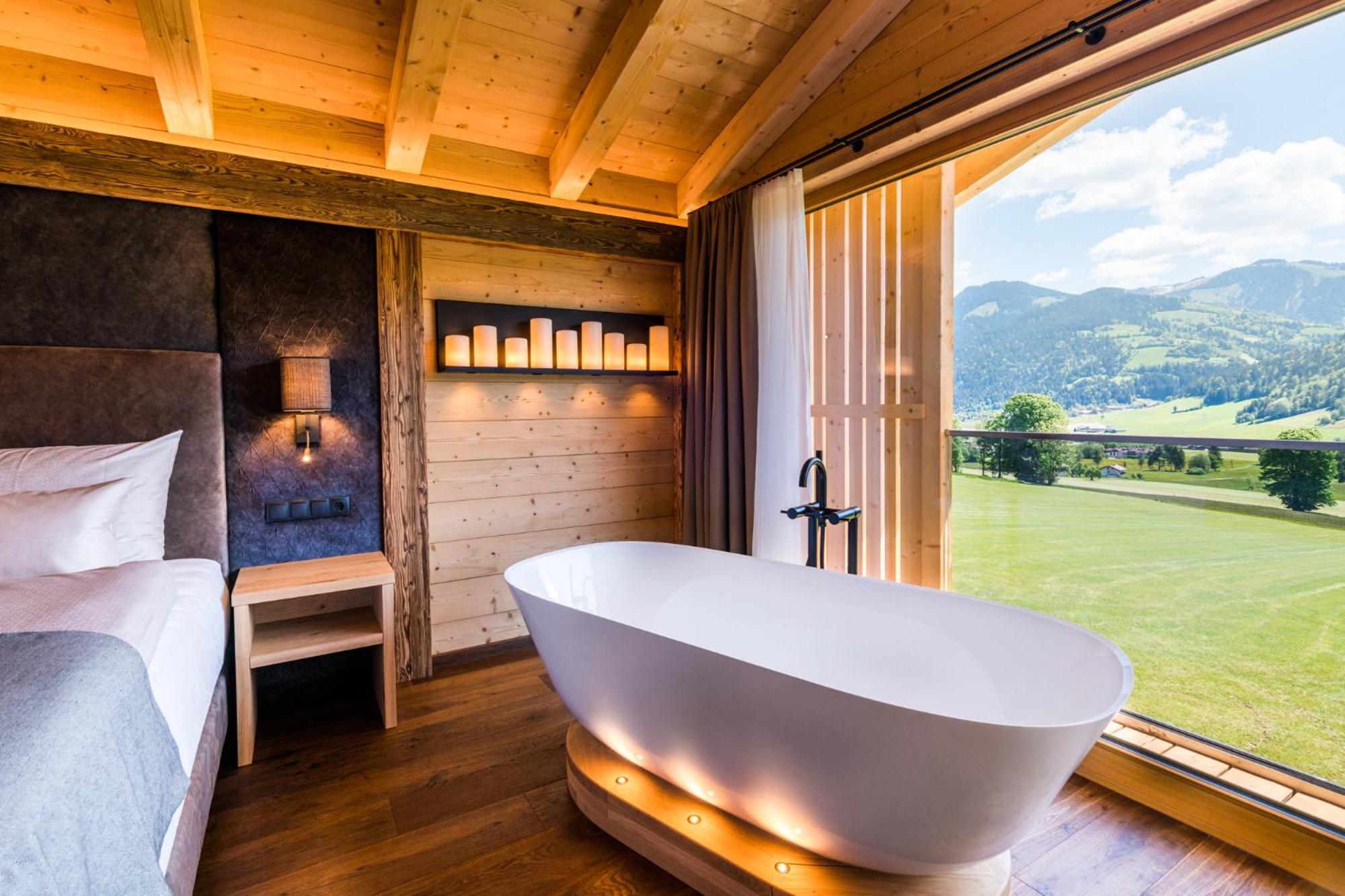 Superior Chalet photo 2