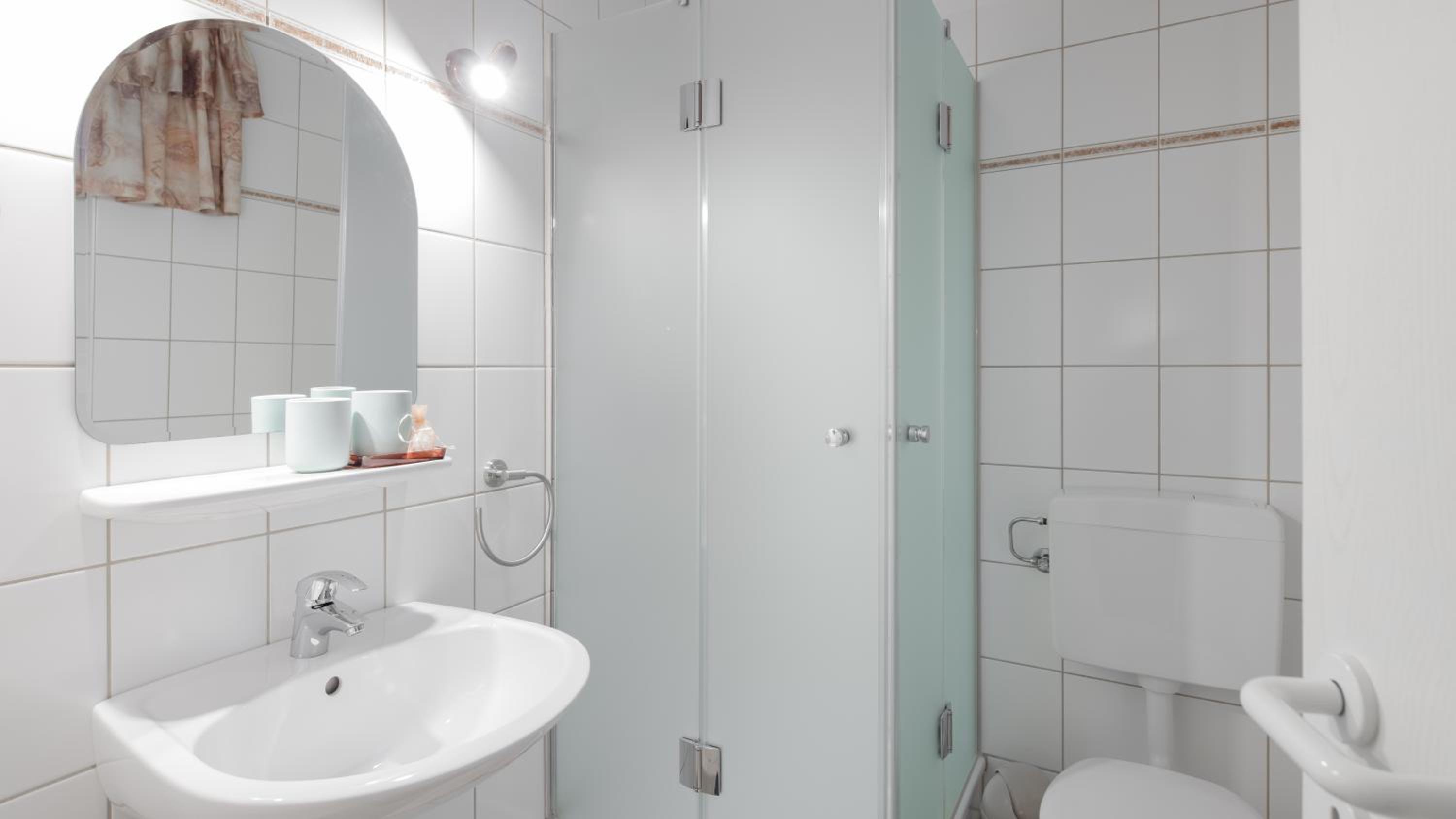 Single Room photo 2