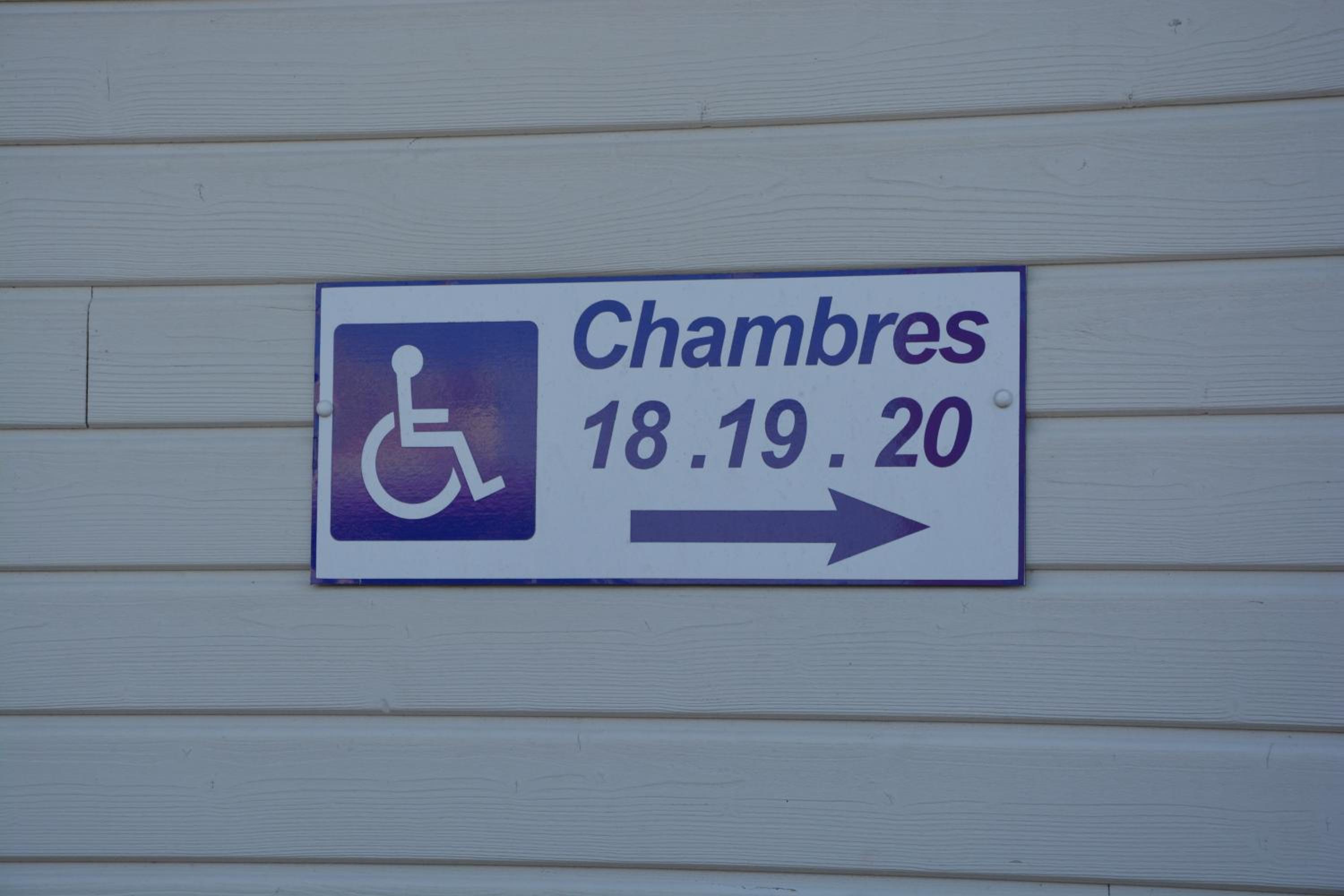 Double Room - Disability Access - Photo 4