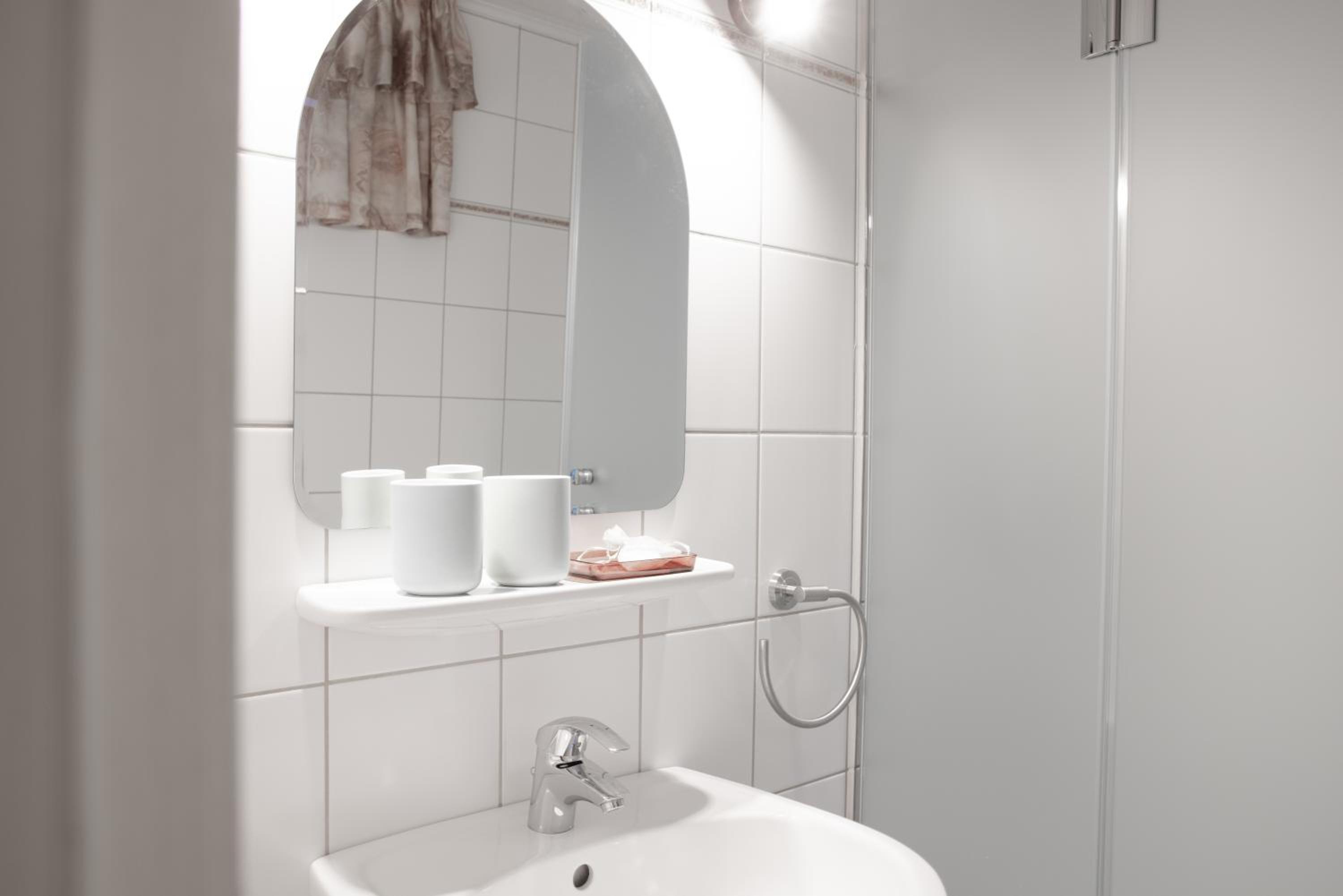 Single Room photo 3