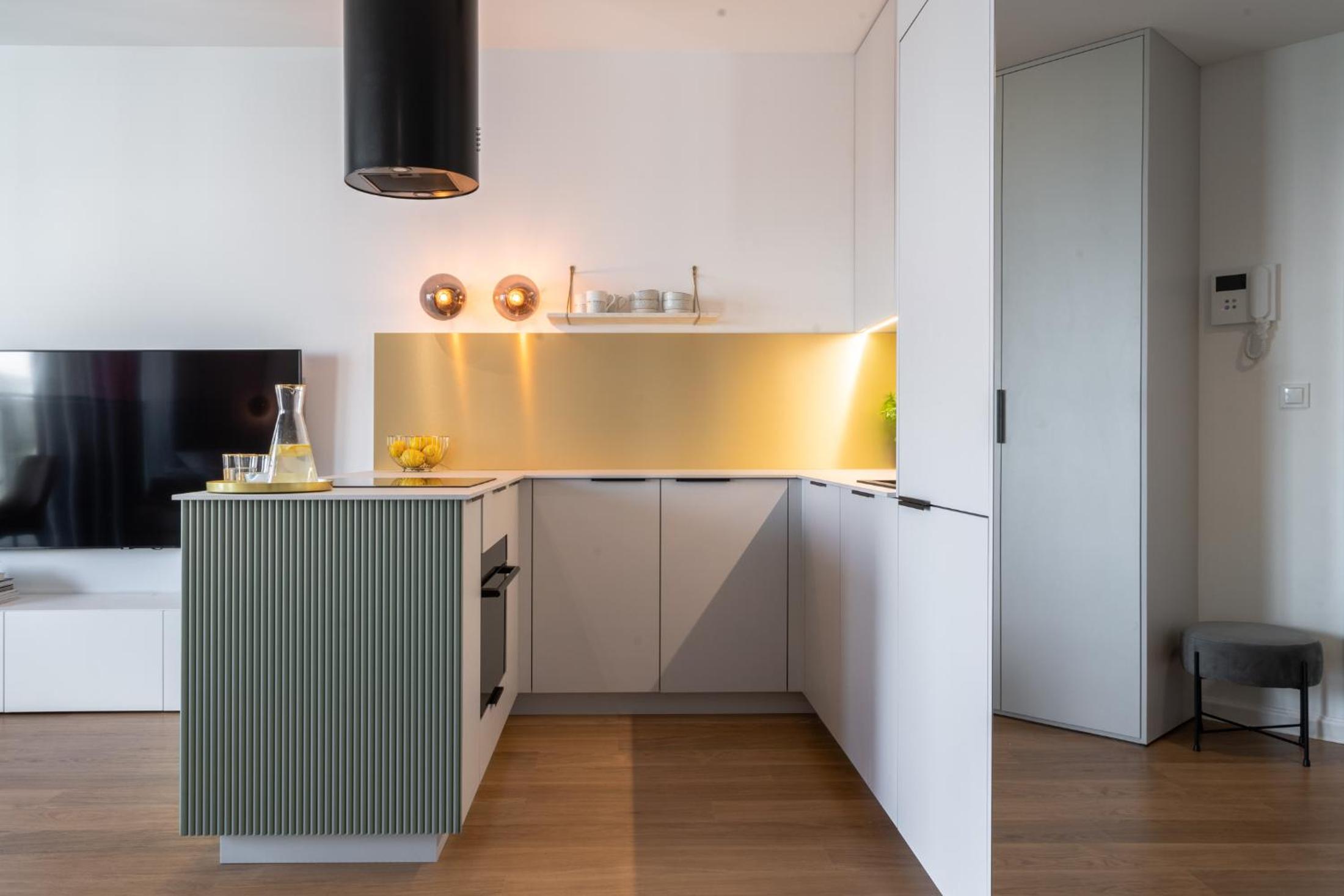 One-Bedroom Apartment - Photo 9