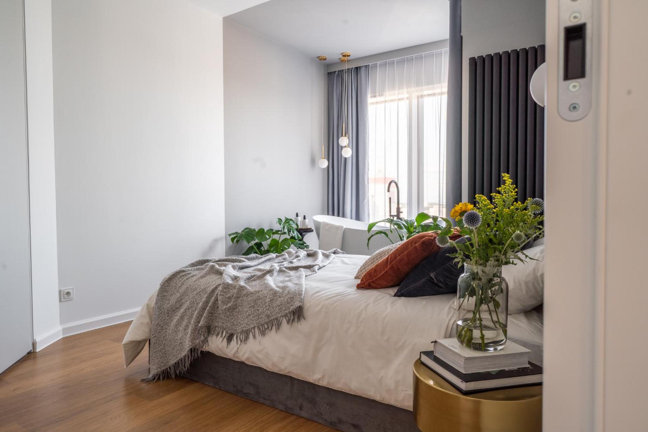 One-Bedroom Apartment - Photo 20