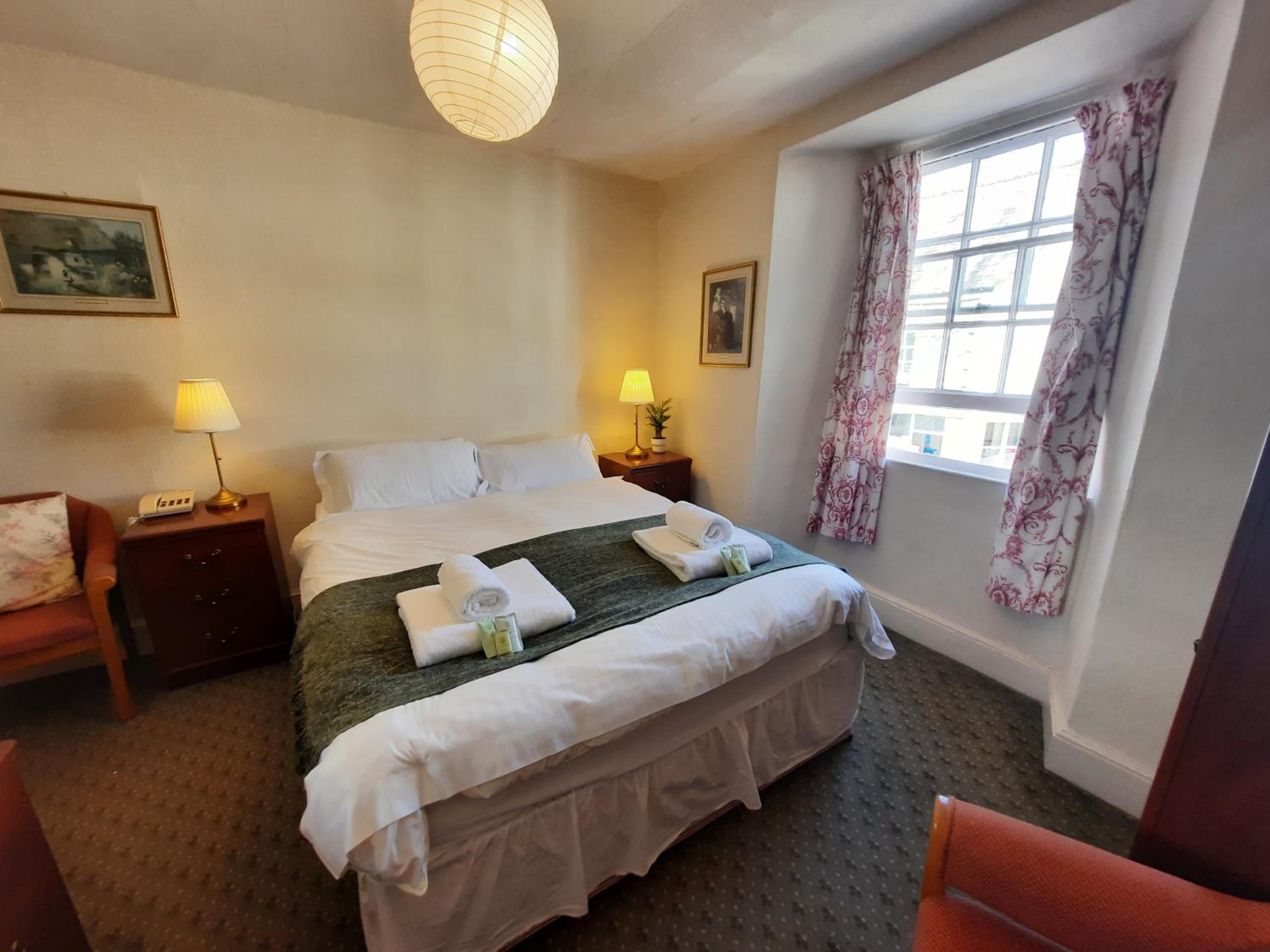 Double Room with Private Bathroom photo 3