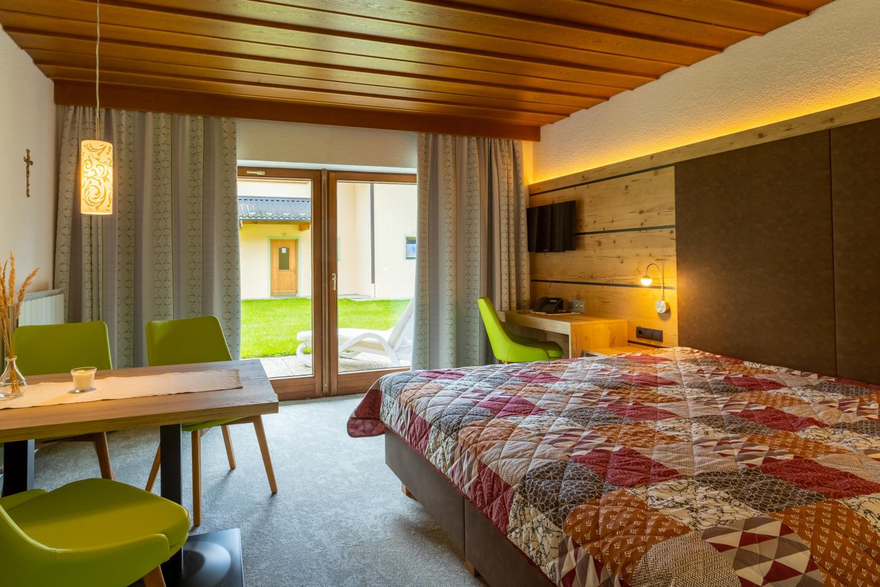 Vacation Home - Photo 8