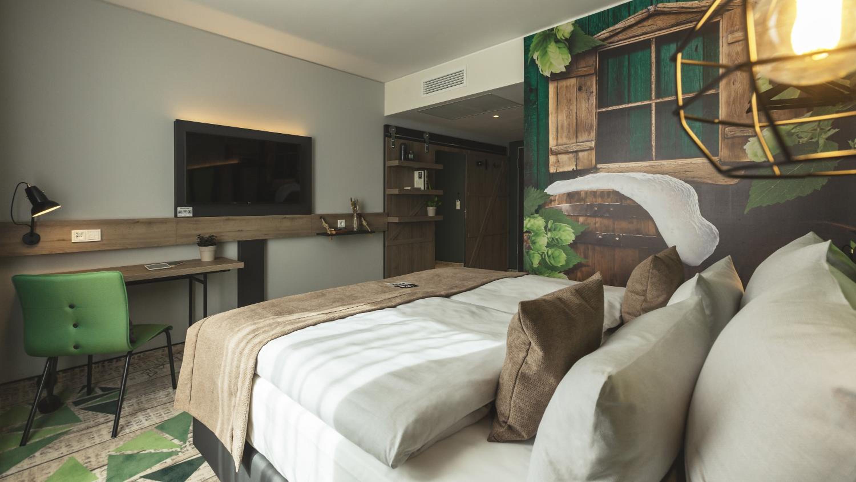 Standard Queen Room - Photo 4