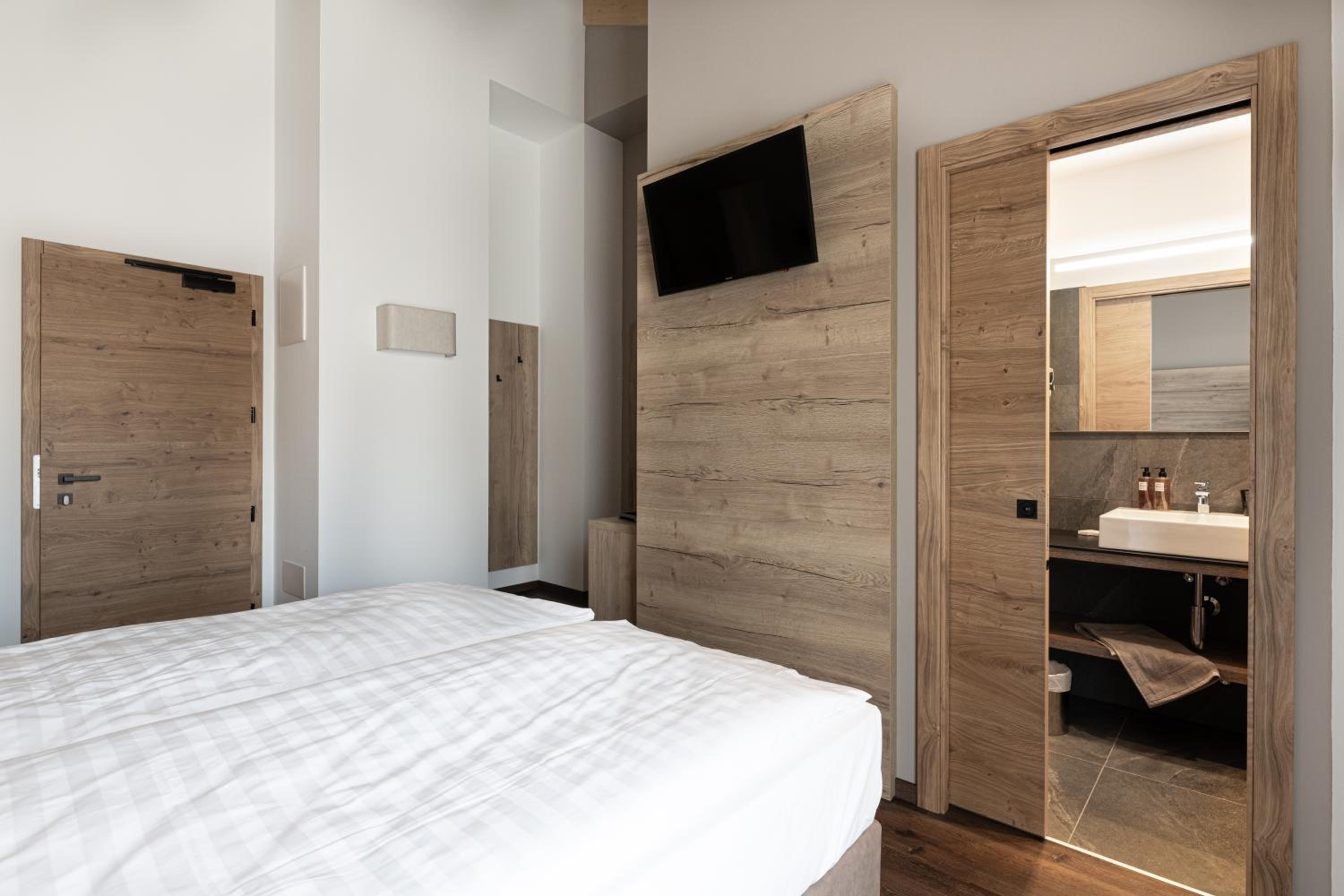 Comfort Double or Twin Room photo 2