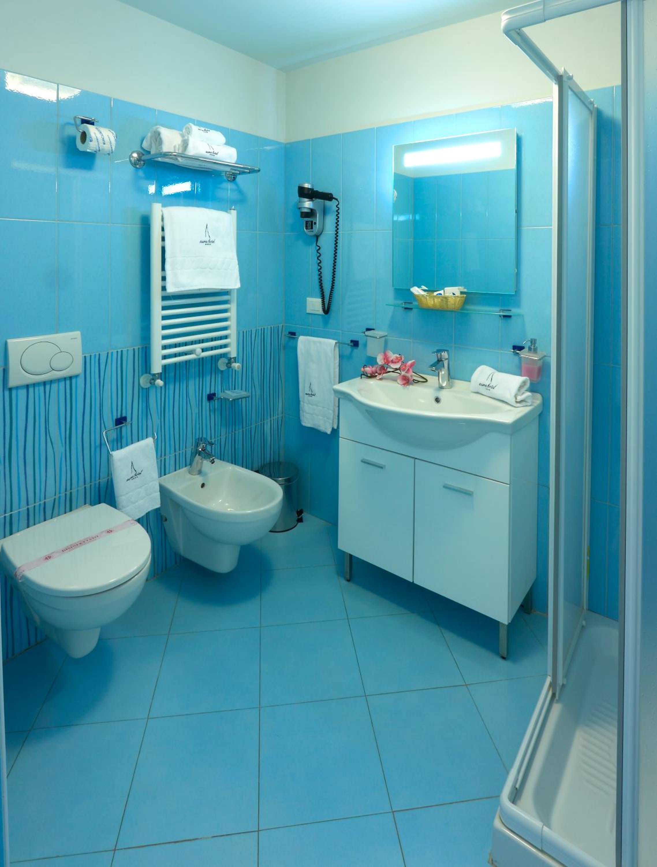 Double Room - Photo 3