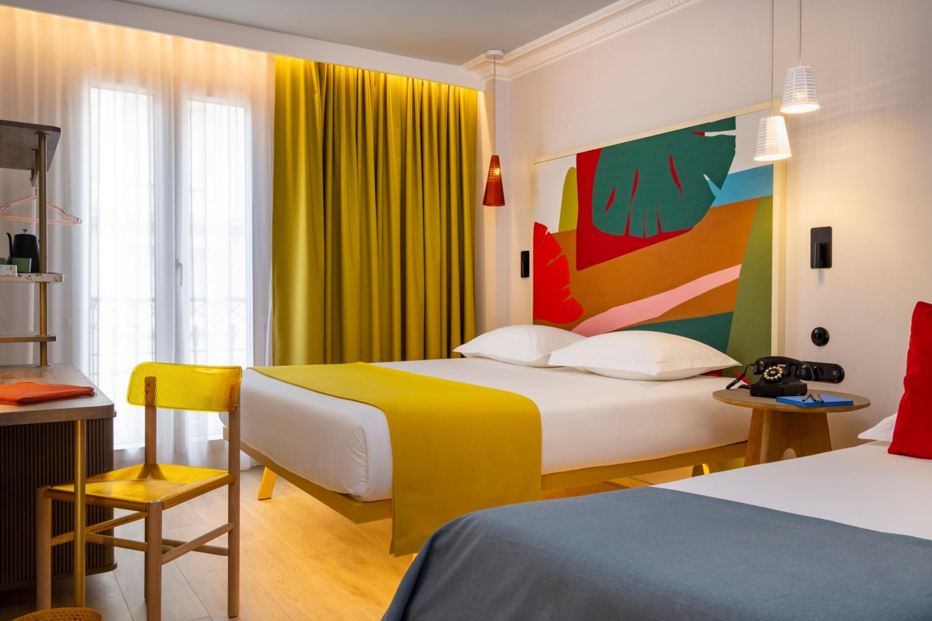 Superior Room with Sofa photo 1