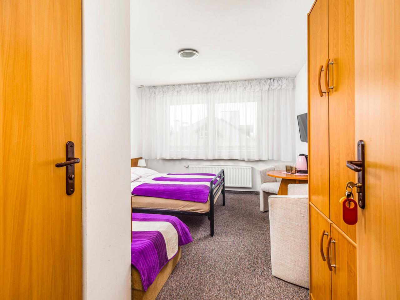Triple Room - Photo 16