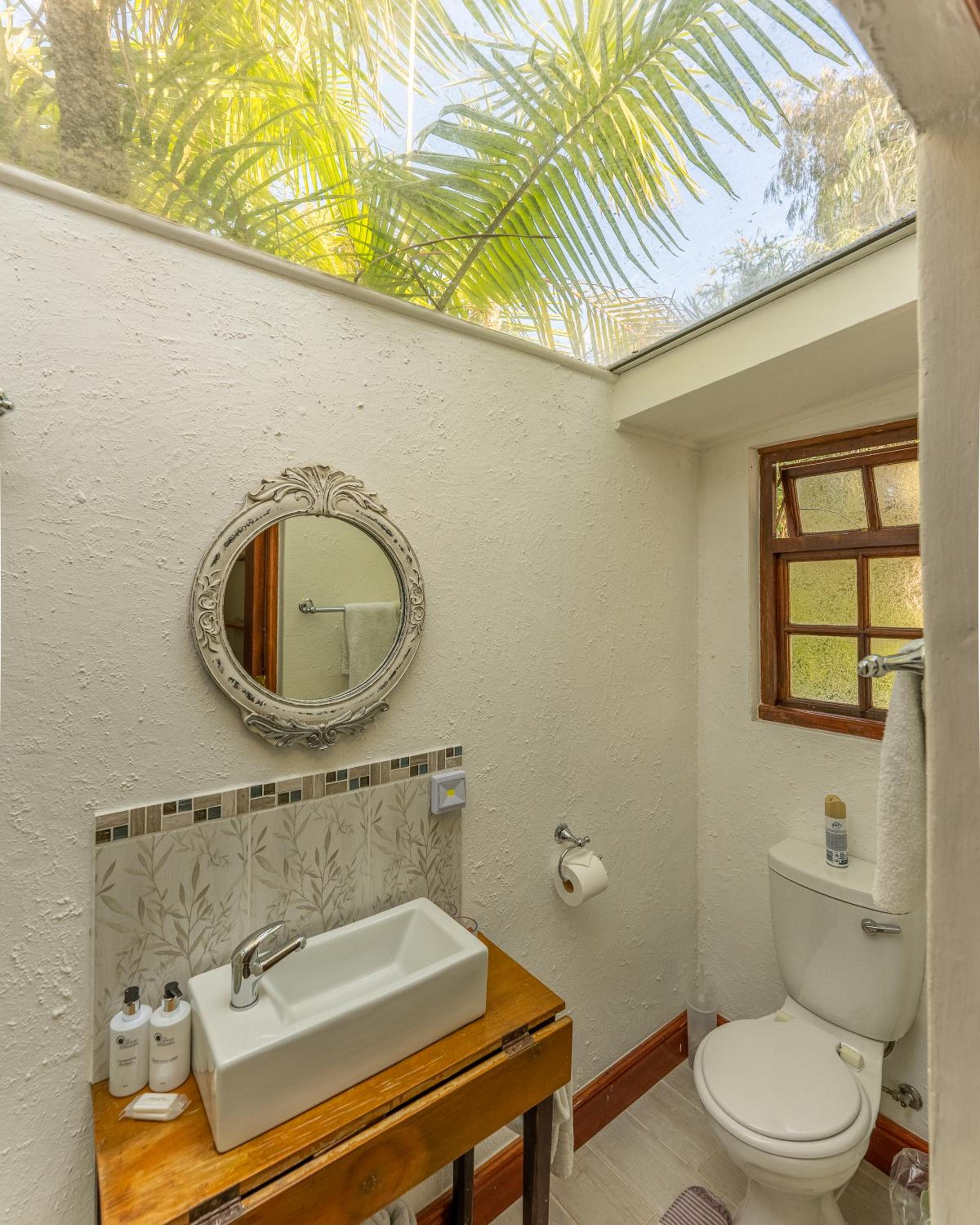 Deluxe Double or Twin Room with Garden View photo 2