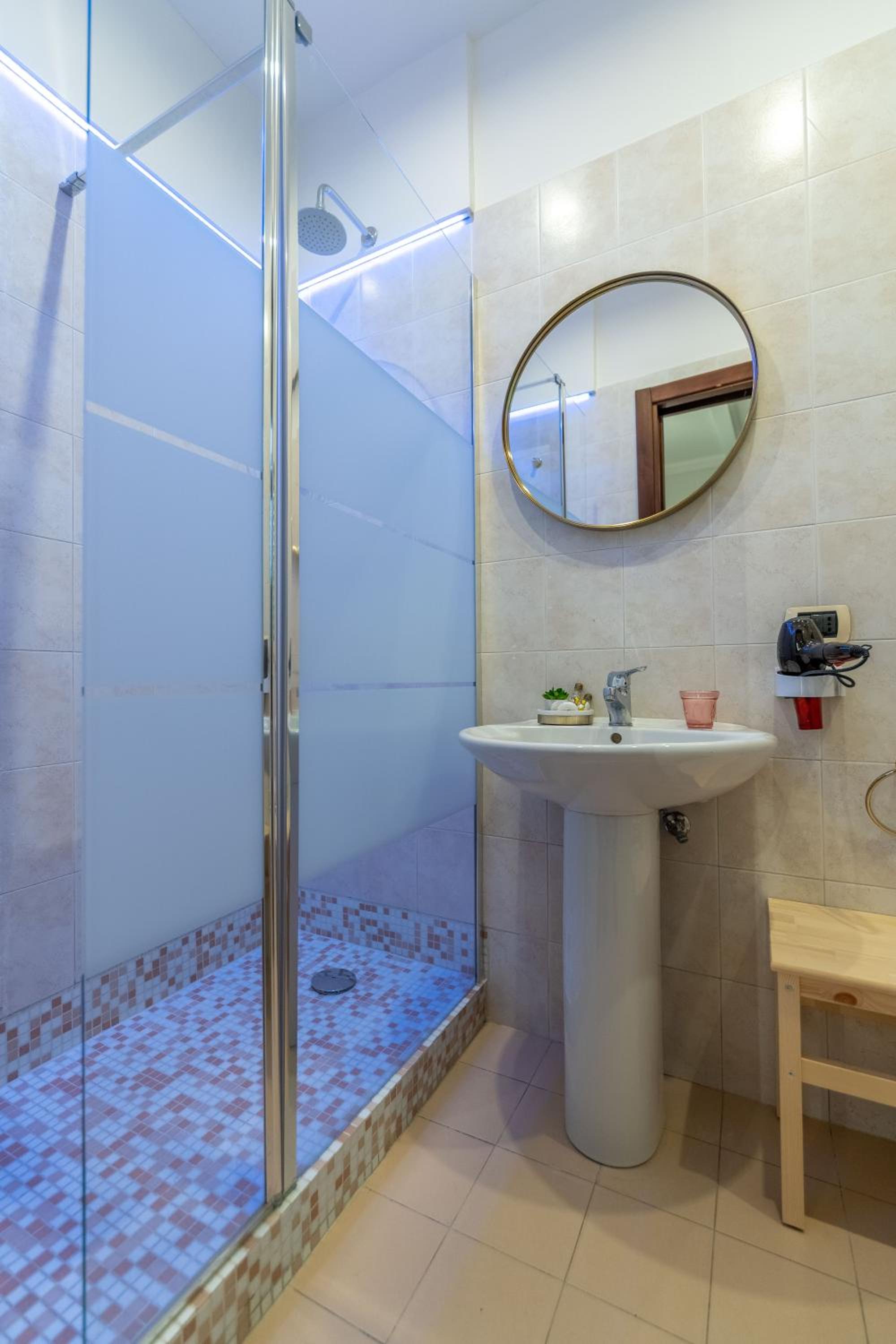 Double Room with Garden View - Photo 40