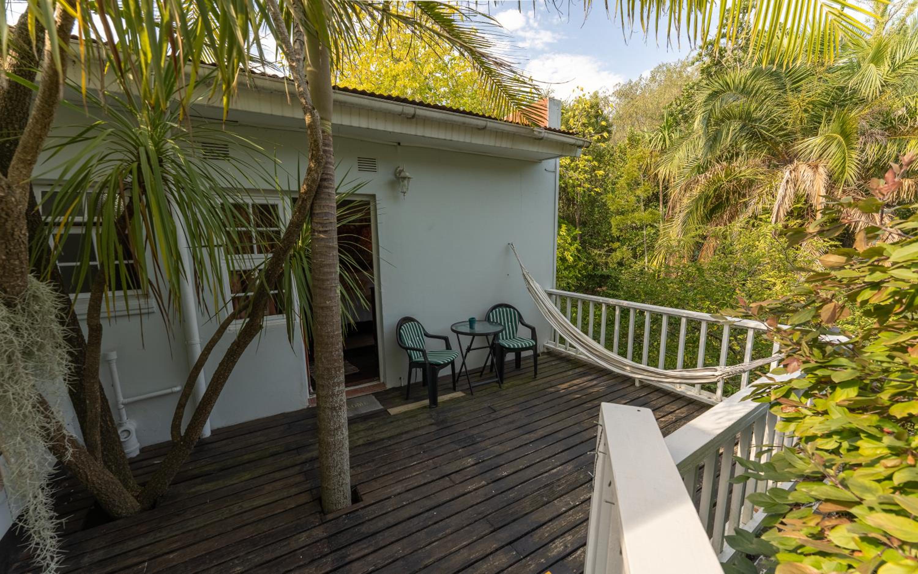 Deluxe Double Room with Balcony photo 3