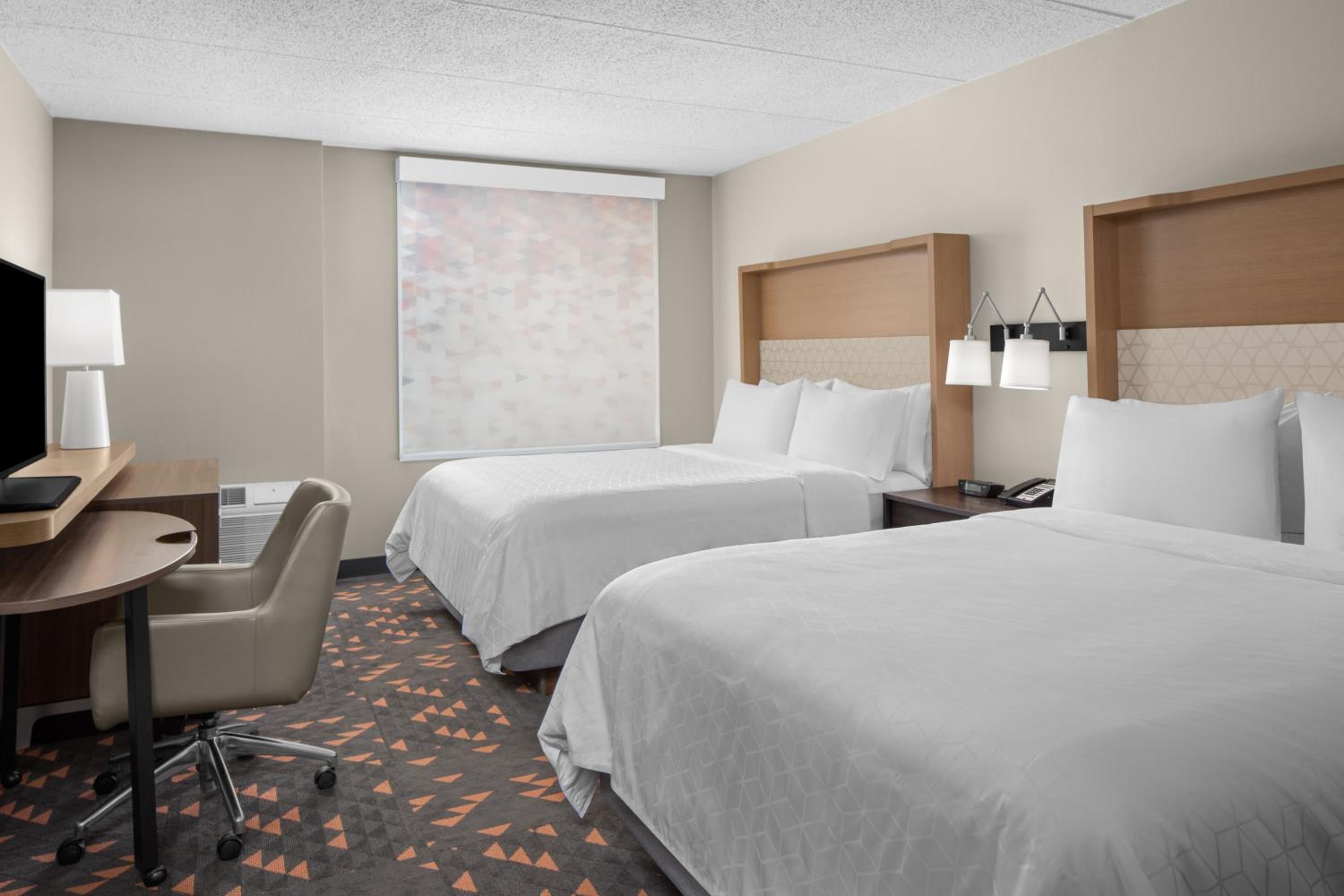 Holiday Inn Hasbrouck Heights-Meadowlands by IHG