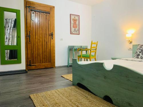 Double Room with Private Bathroom photo 3