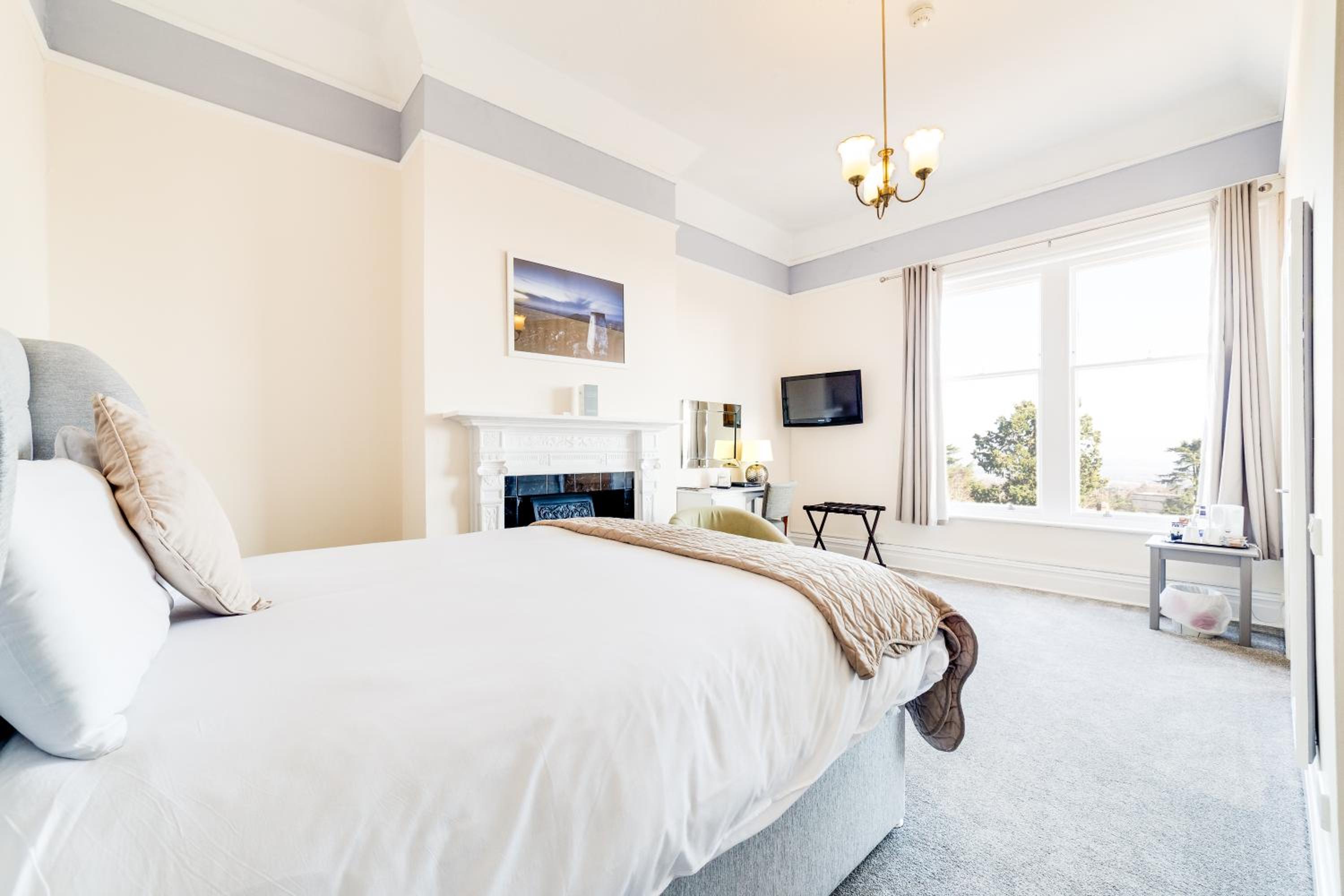 Deluxe Double Room - Photo 8