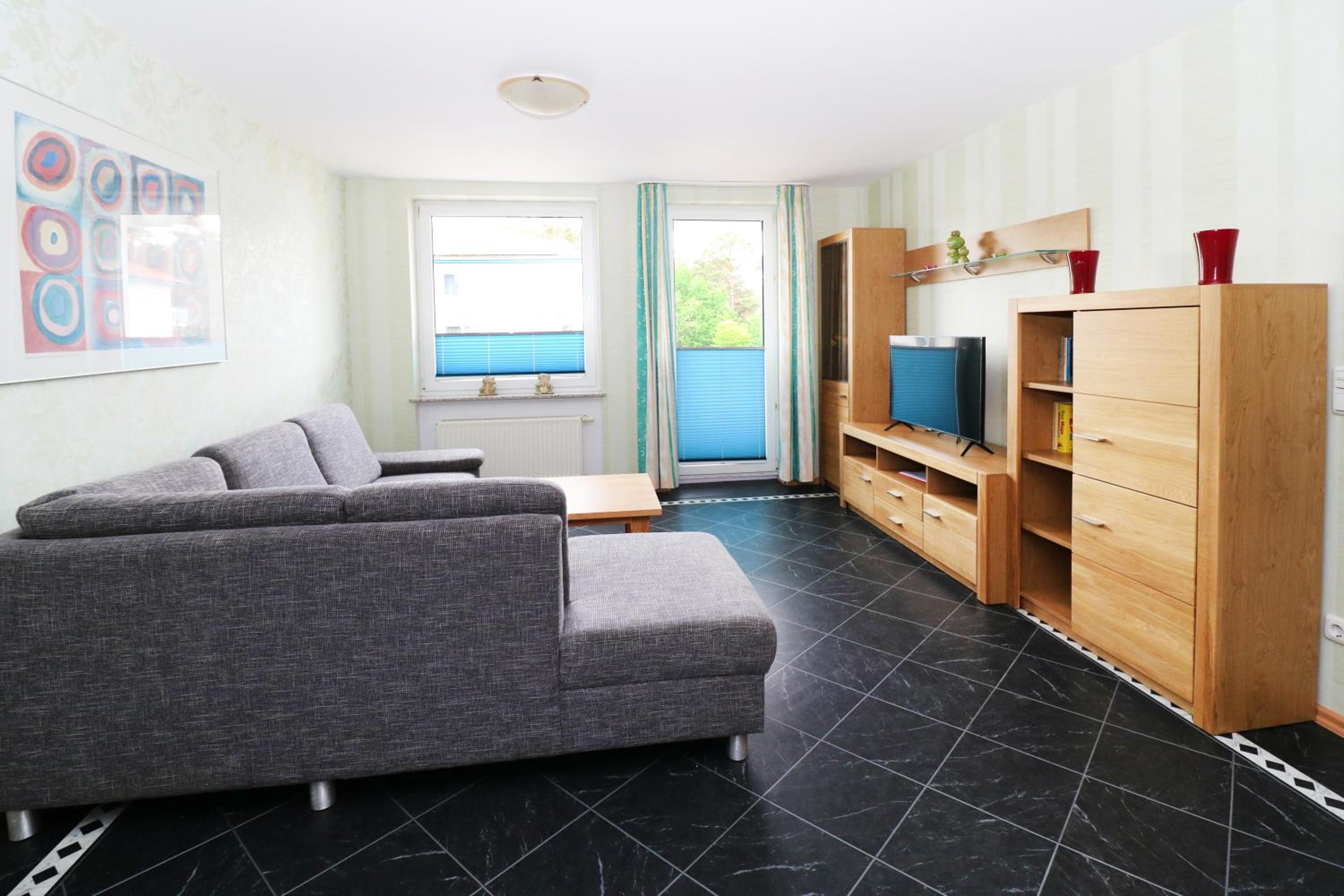 Large Apartment photo 1