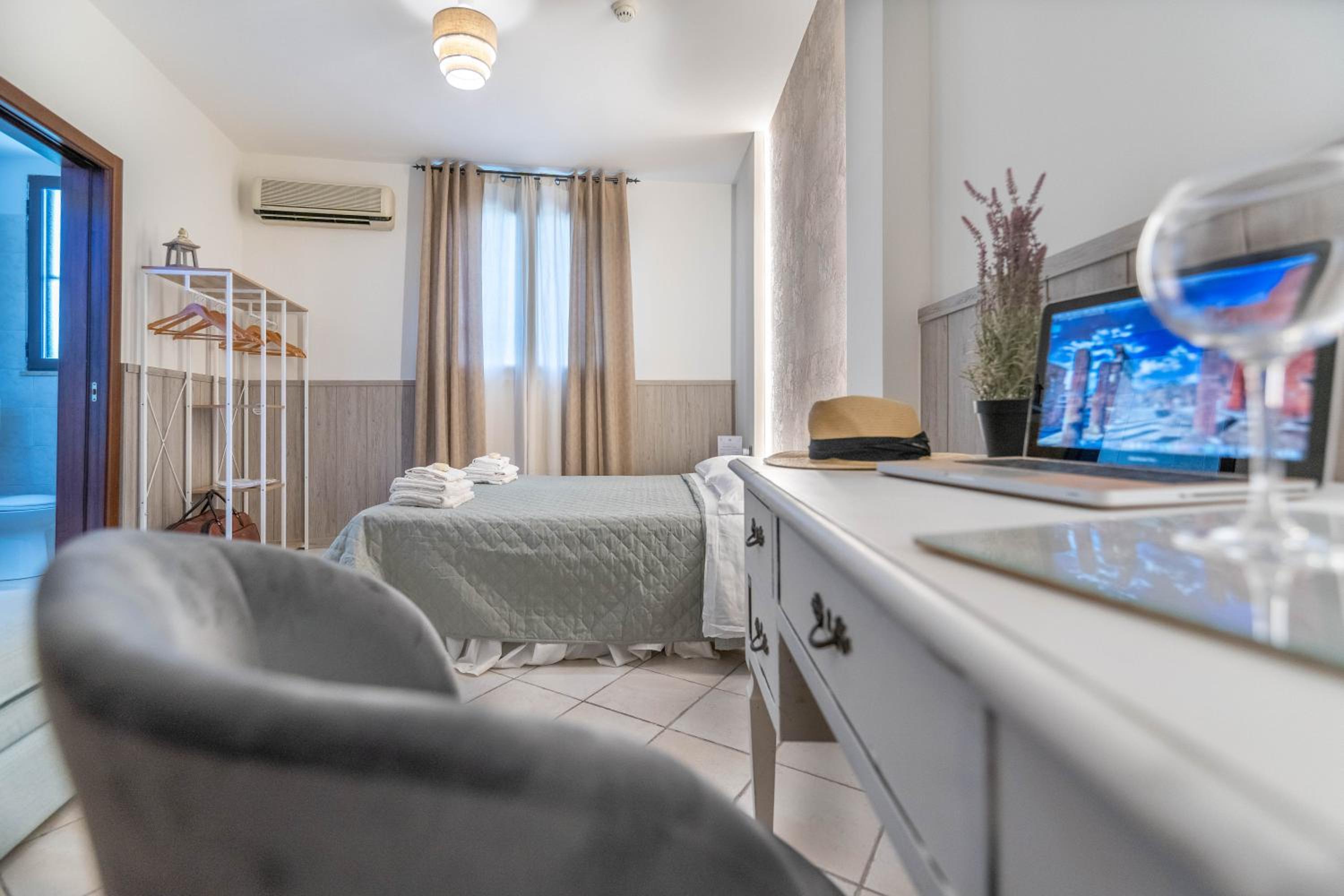 Triple Room with Garden View - Photo 40