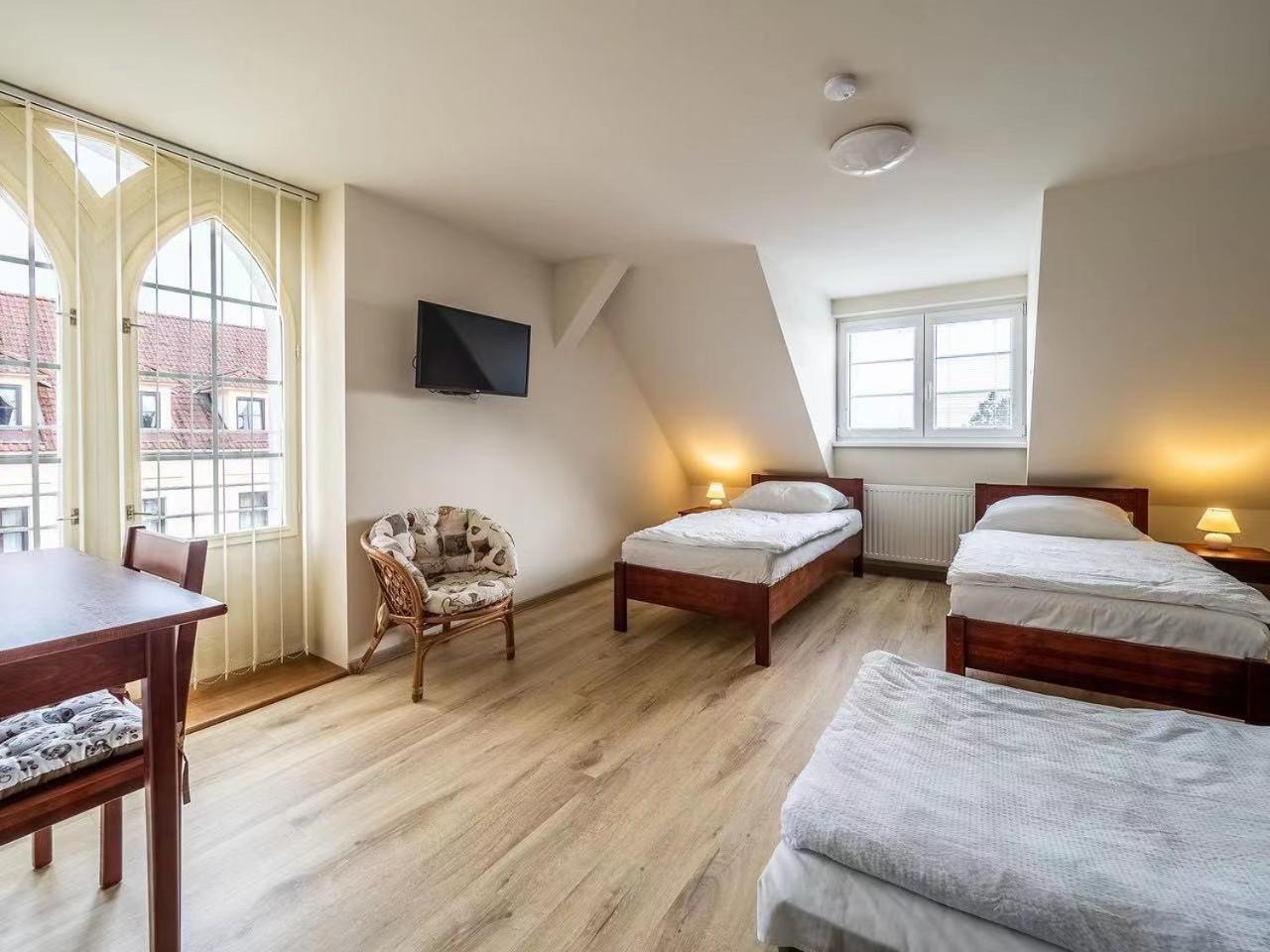 Double or Twin Room with Extra Bed photo 1