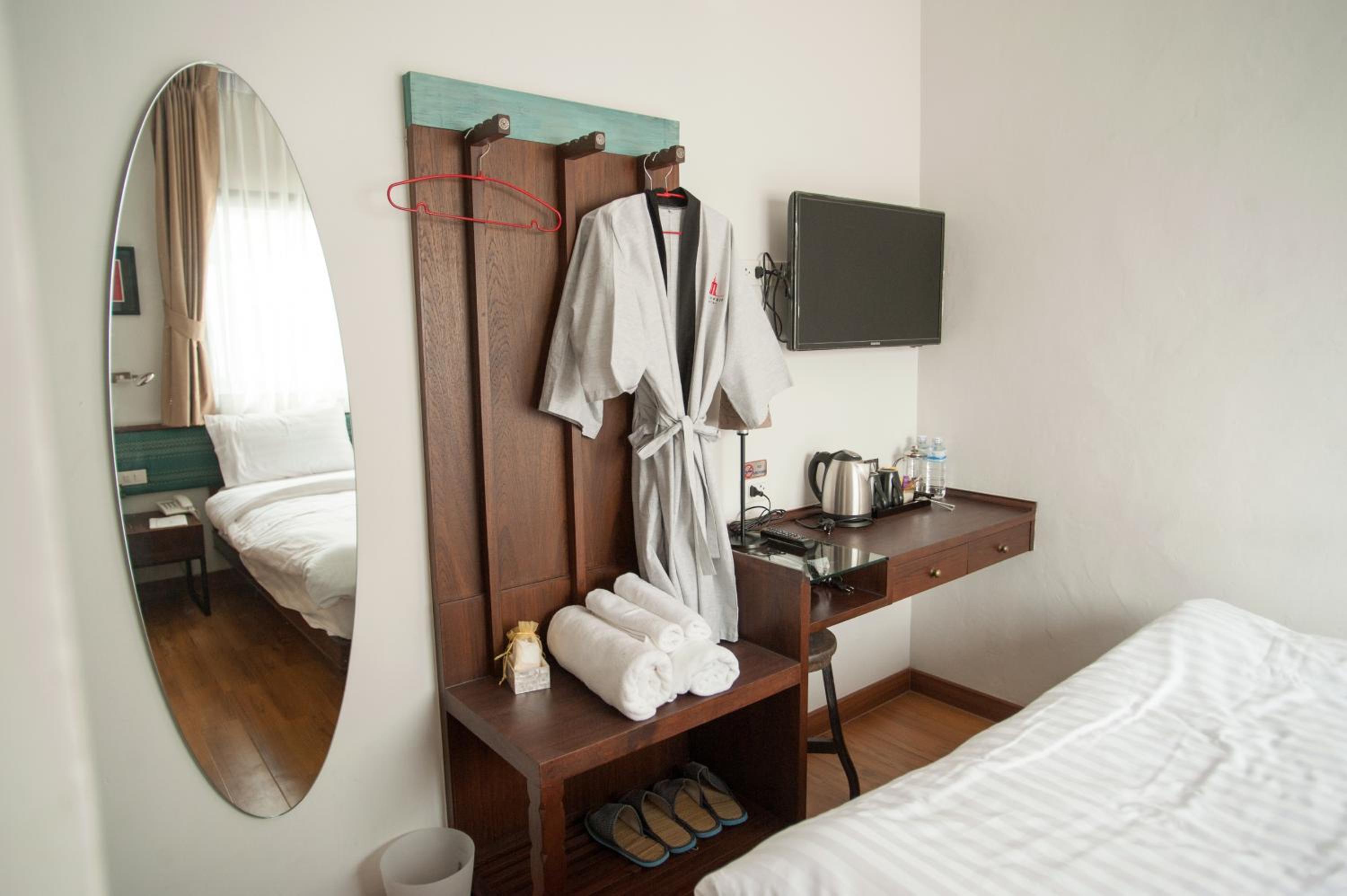 Standard Double Room photo 2