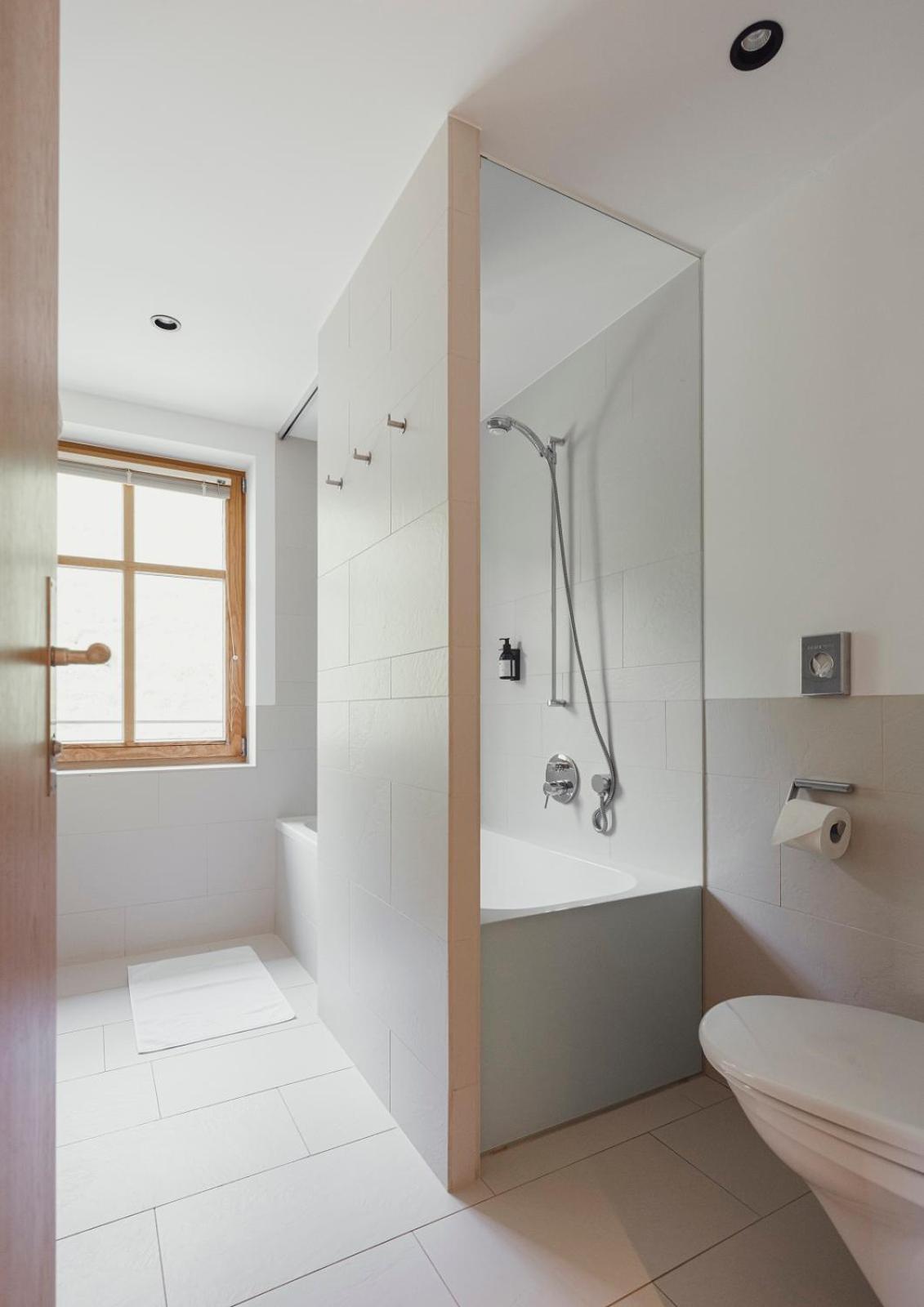 Family Suite - Photo 6