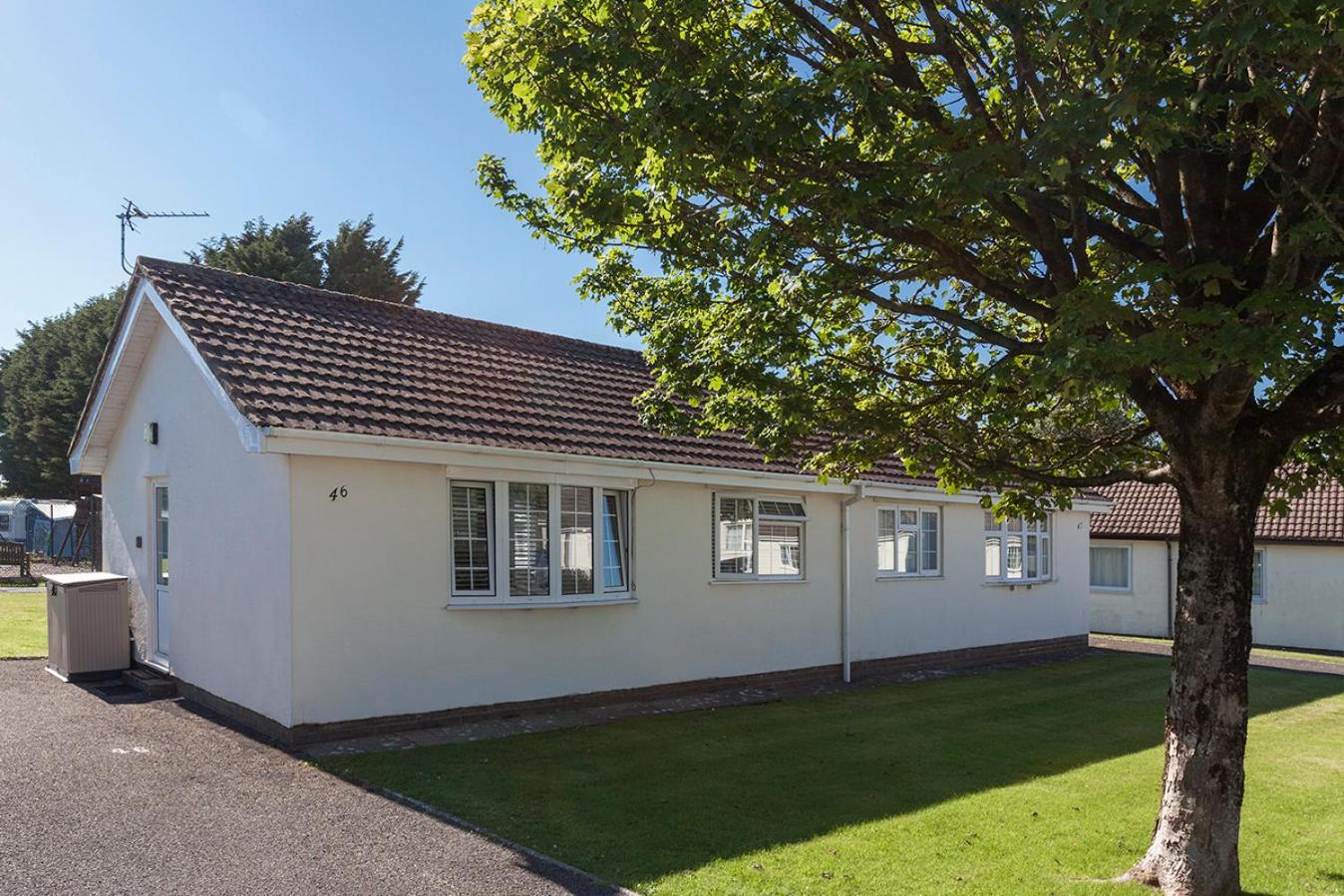 Two-Bedroom House photo 3